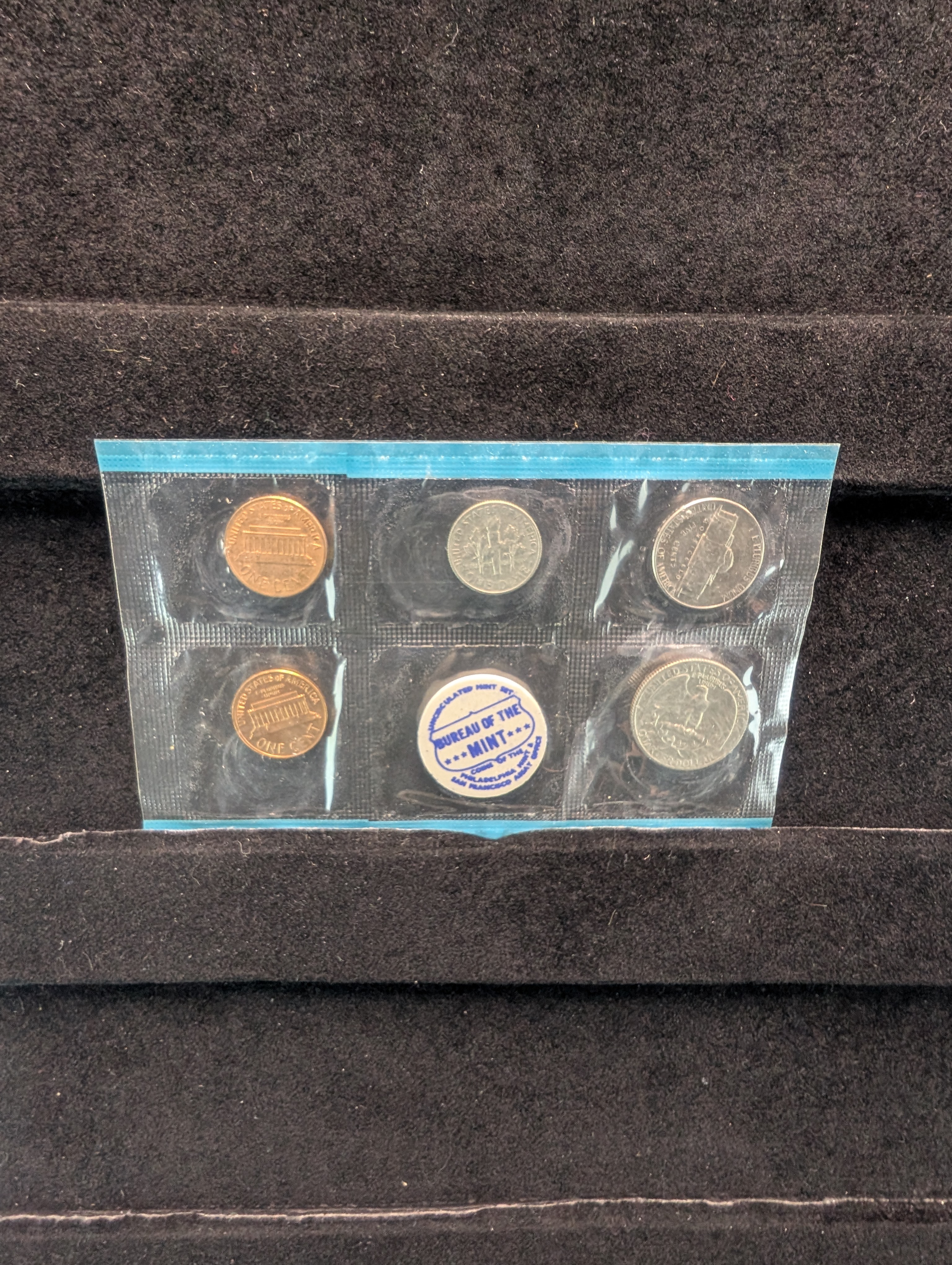 1968-P&D Unc. U. S. Mint Set - Includes 40% Silver Kennedy Half Dollar & 1968-S Lincoln Cent
