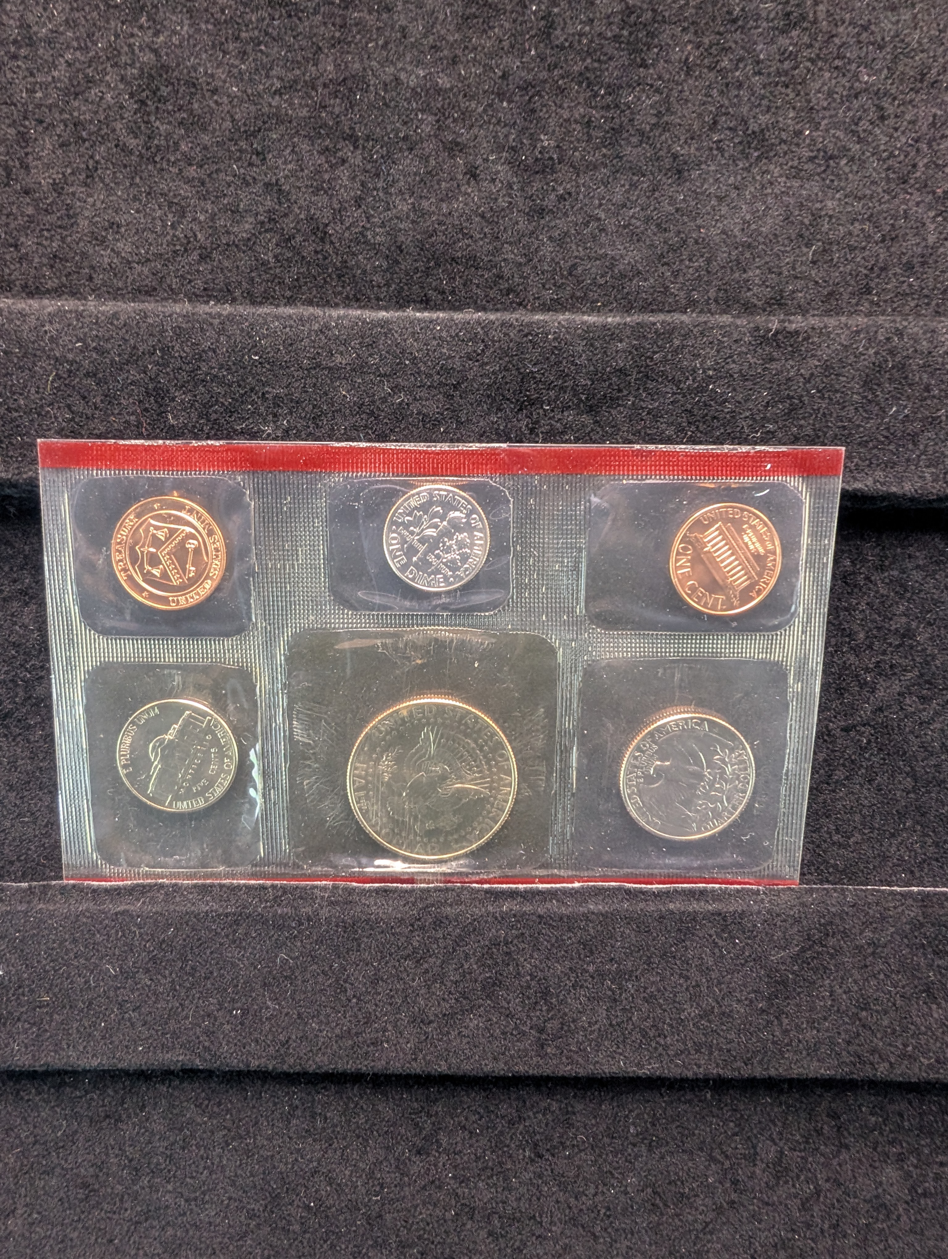 1994 P&D U.S. Mint Uncirculated Coin Set In OGP, No COA