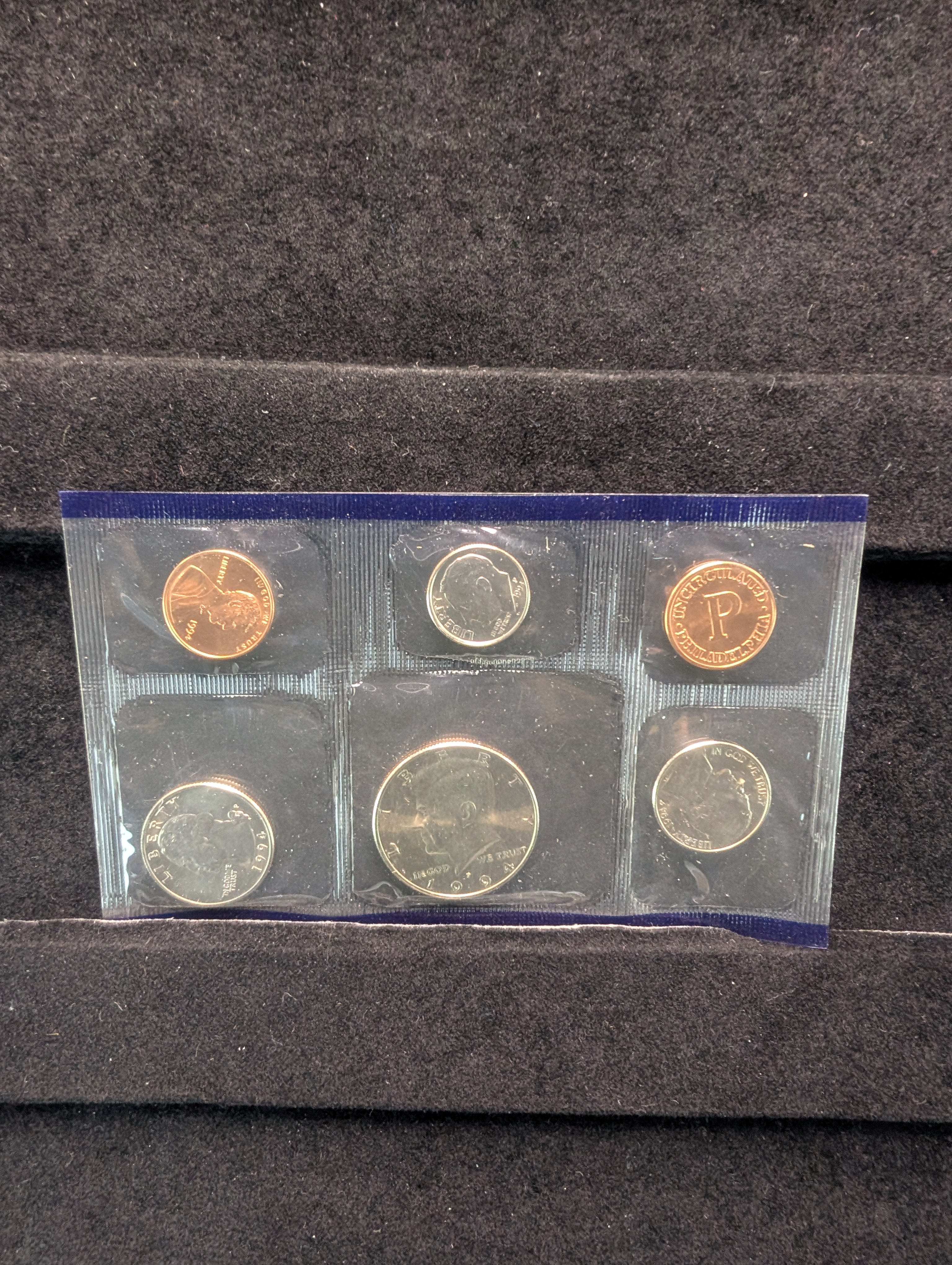 1994 P&D U.S. Mint Uncirculated Coin Set In OGP, No COA
