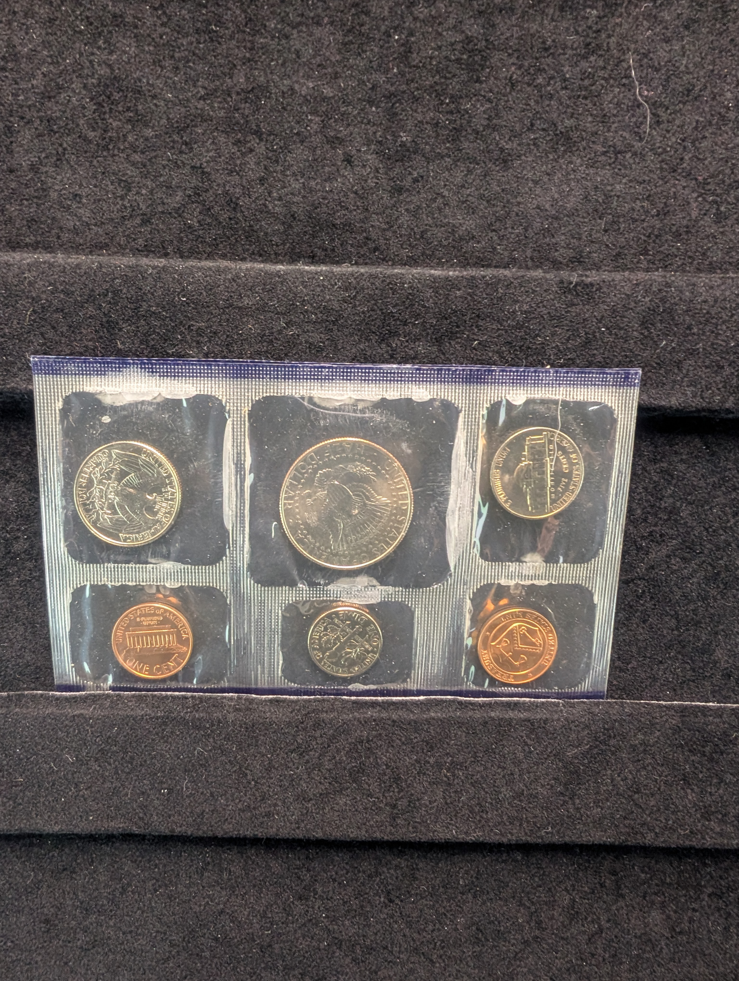1997 P&D U.S. Mint Uncirculated Coin Set In OGP w/ COA