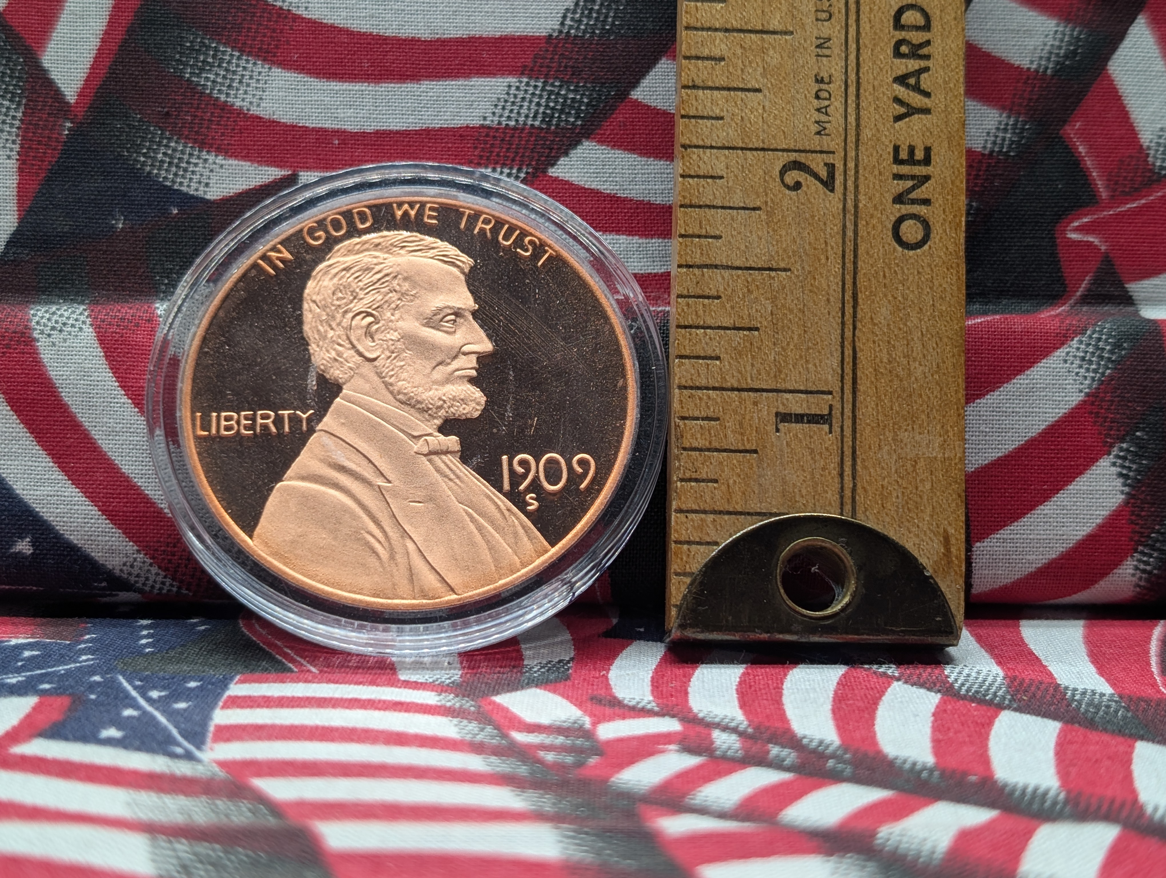 Oversized 1909-S VDB Proof Copper Replica Round W/ Box