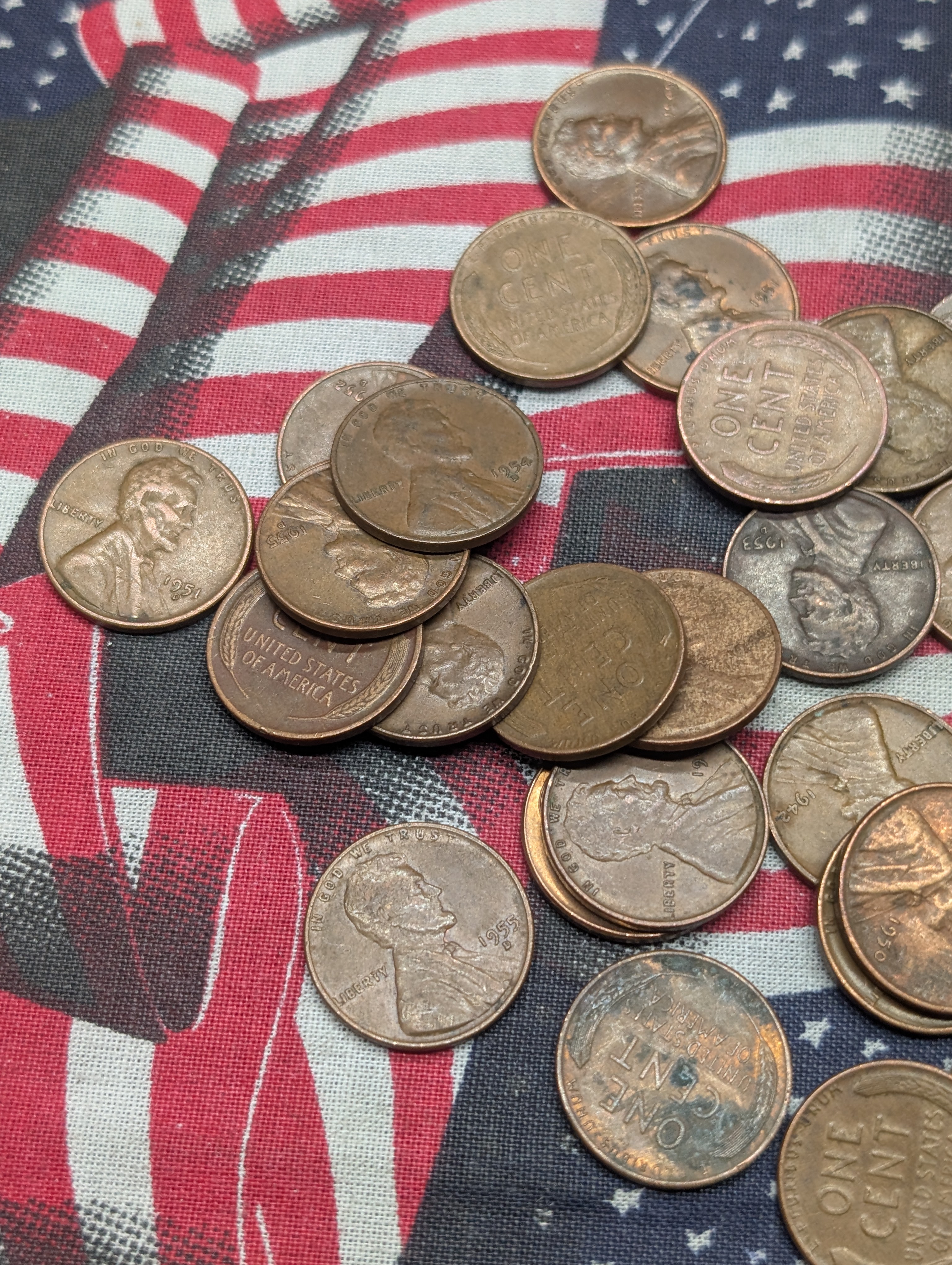 (250) Assorted Lincoln Wheat Cents