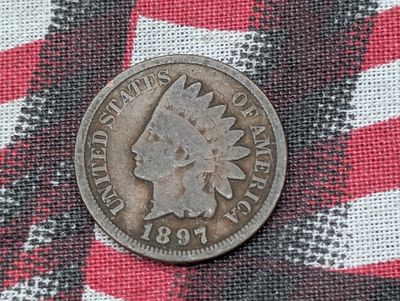 1897 1 In The Neck Indian Head Cent - Nice Circ. Condition PLEASE NOTE Some coins may have a 