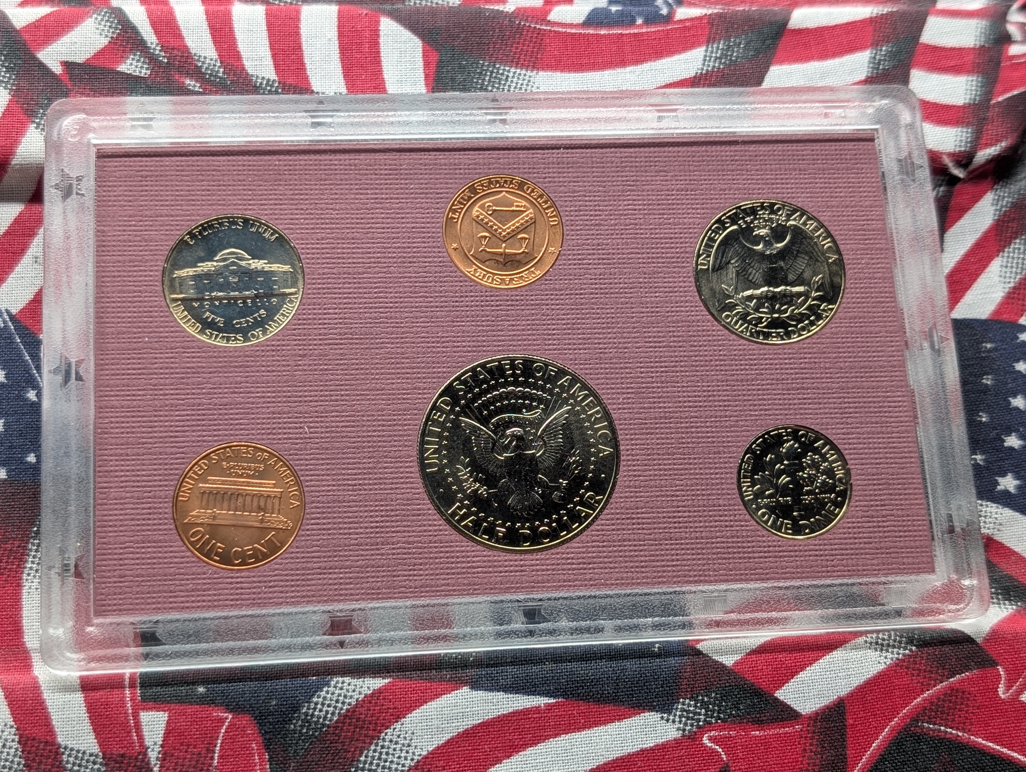 1990-D Uncirculated Bank Set w/ Box