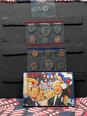 1996-P&D United States Mint Uncirculated Coin Set W/ West Point Roosevelt Dime - Clinton & Gore 