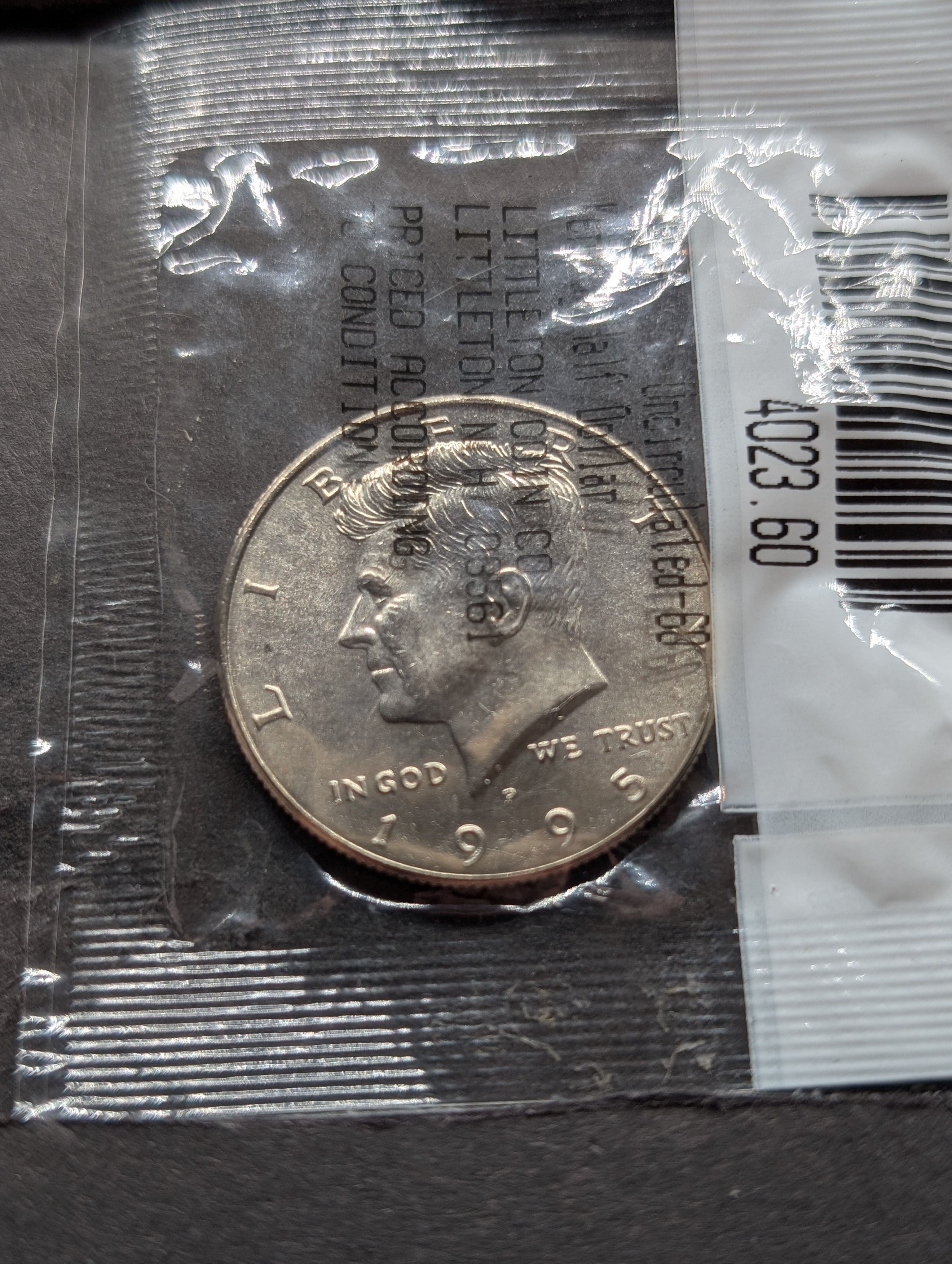 (4) Kennedy Half Dollars & Lincoln Presidential Dollar Proof Set W/ Medal, - Includes 1974-S, 1992-P, 1995-P, 1996-P Kennedy Half Dollars