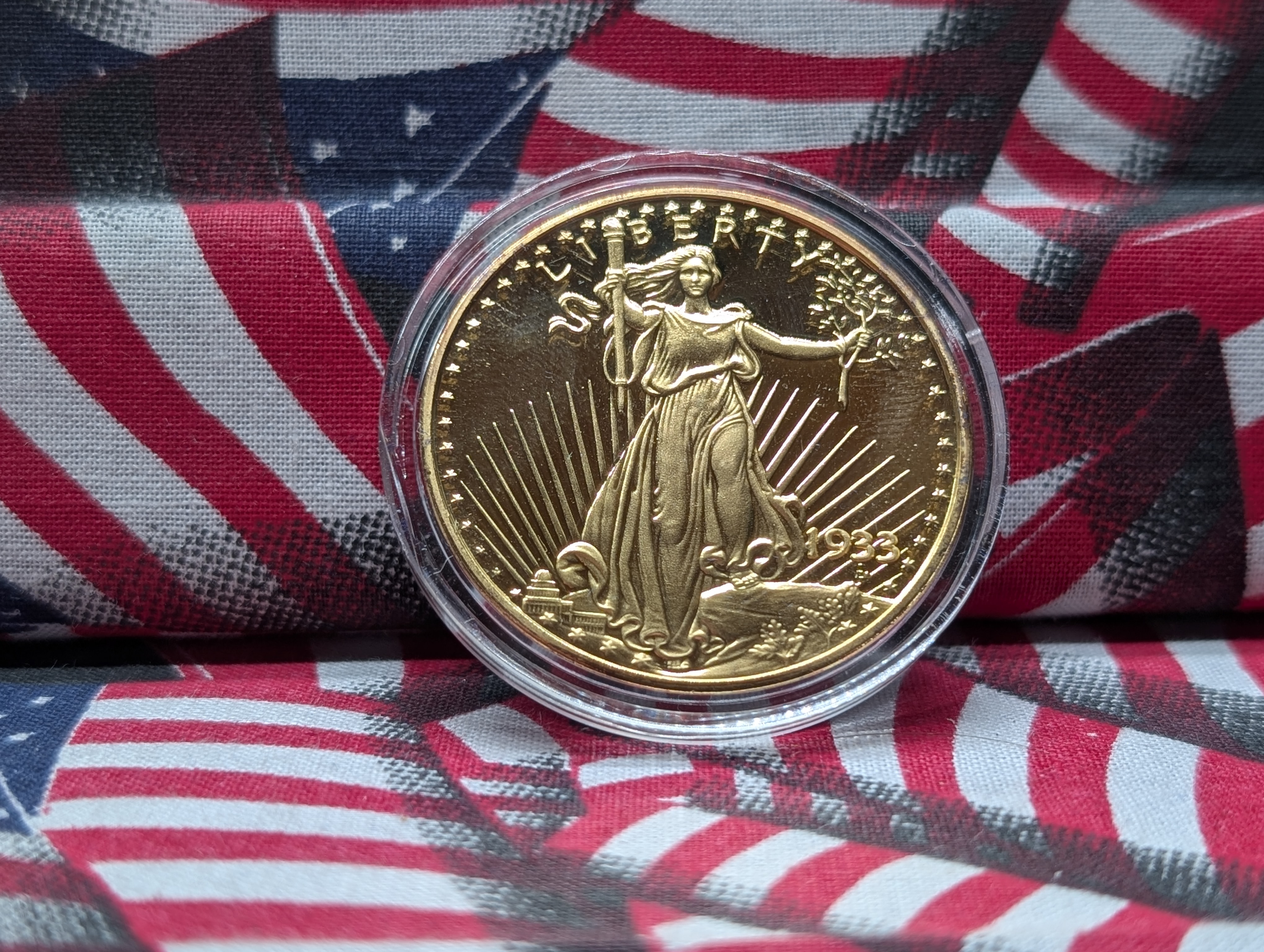 Copy-1933 Gold Layered Copper American Eagle Tribute Medal