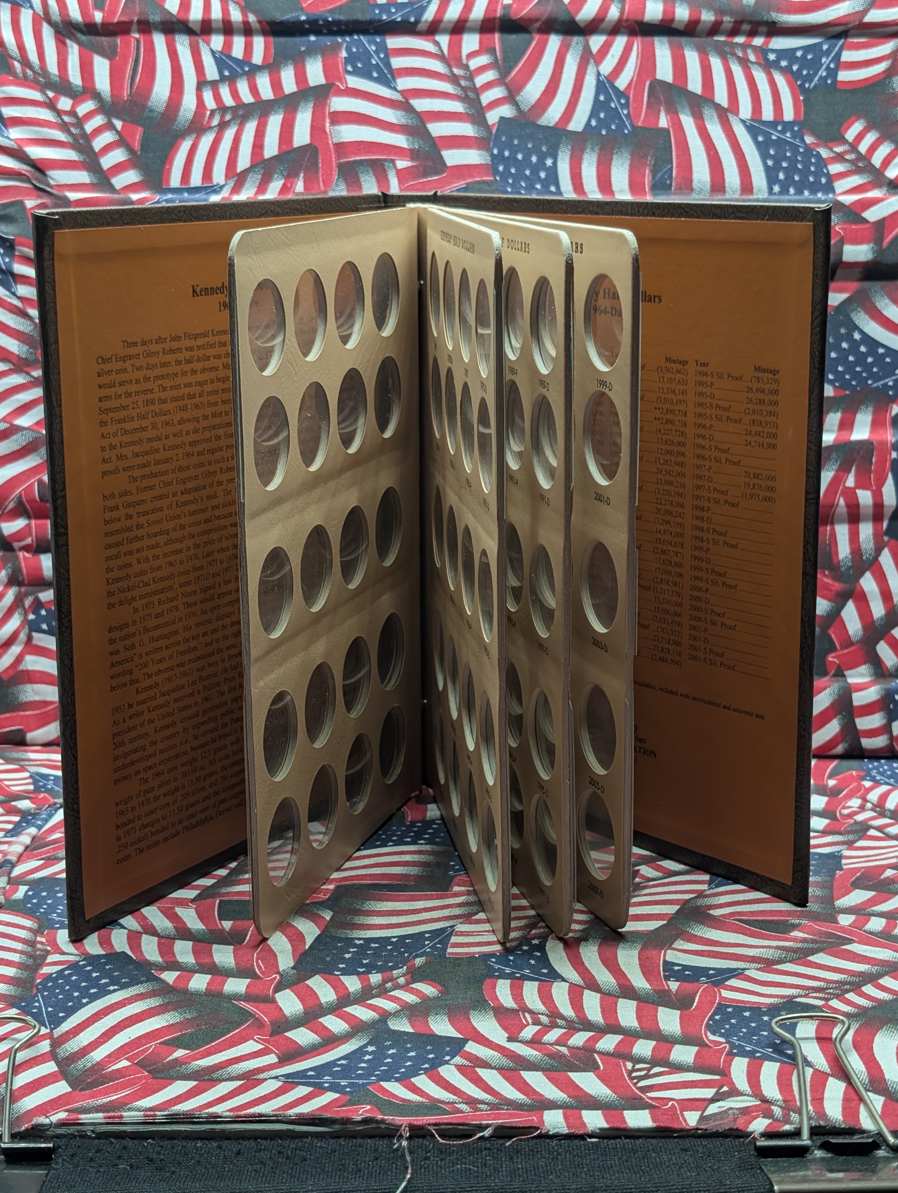 *EMPTY* 1964-2007 Dansco Kennedy Half Dollar Album - No Coins