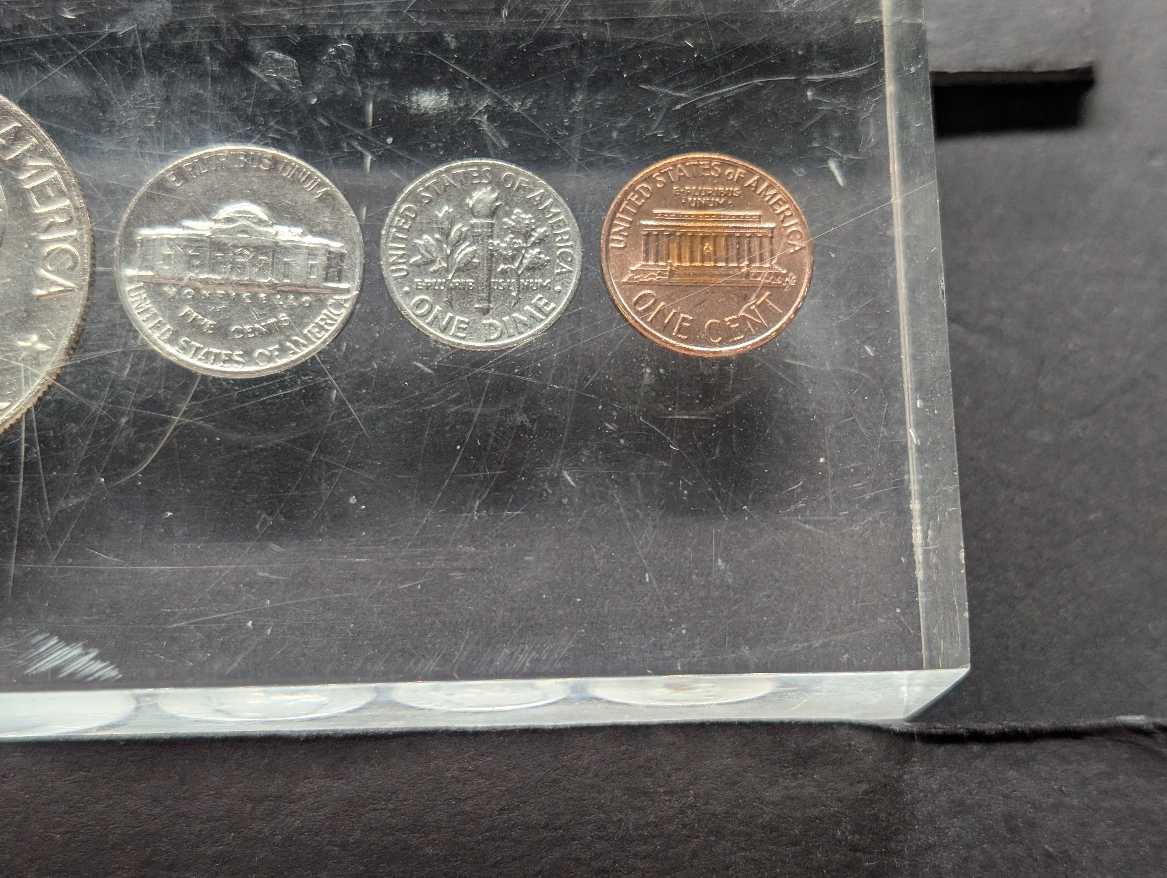 The Presidents Collection Epoxy Paperweight, Mixed Dates