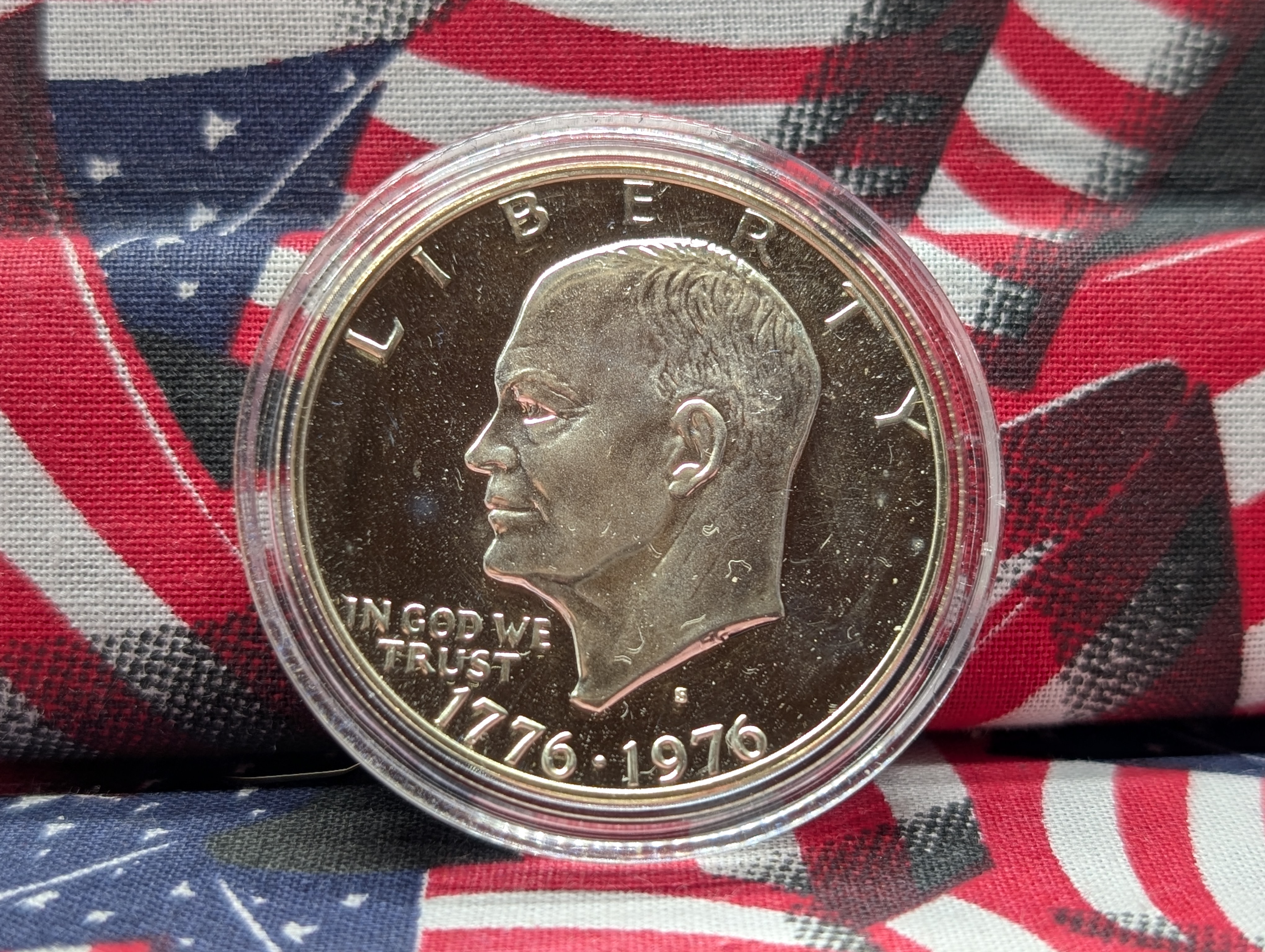 1976-S Silver Eisenhower Dollar in Sealed Capsule