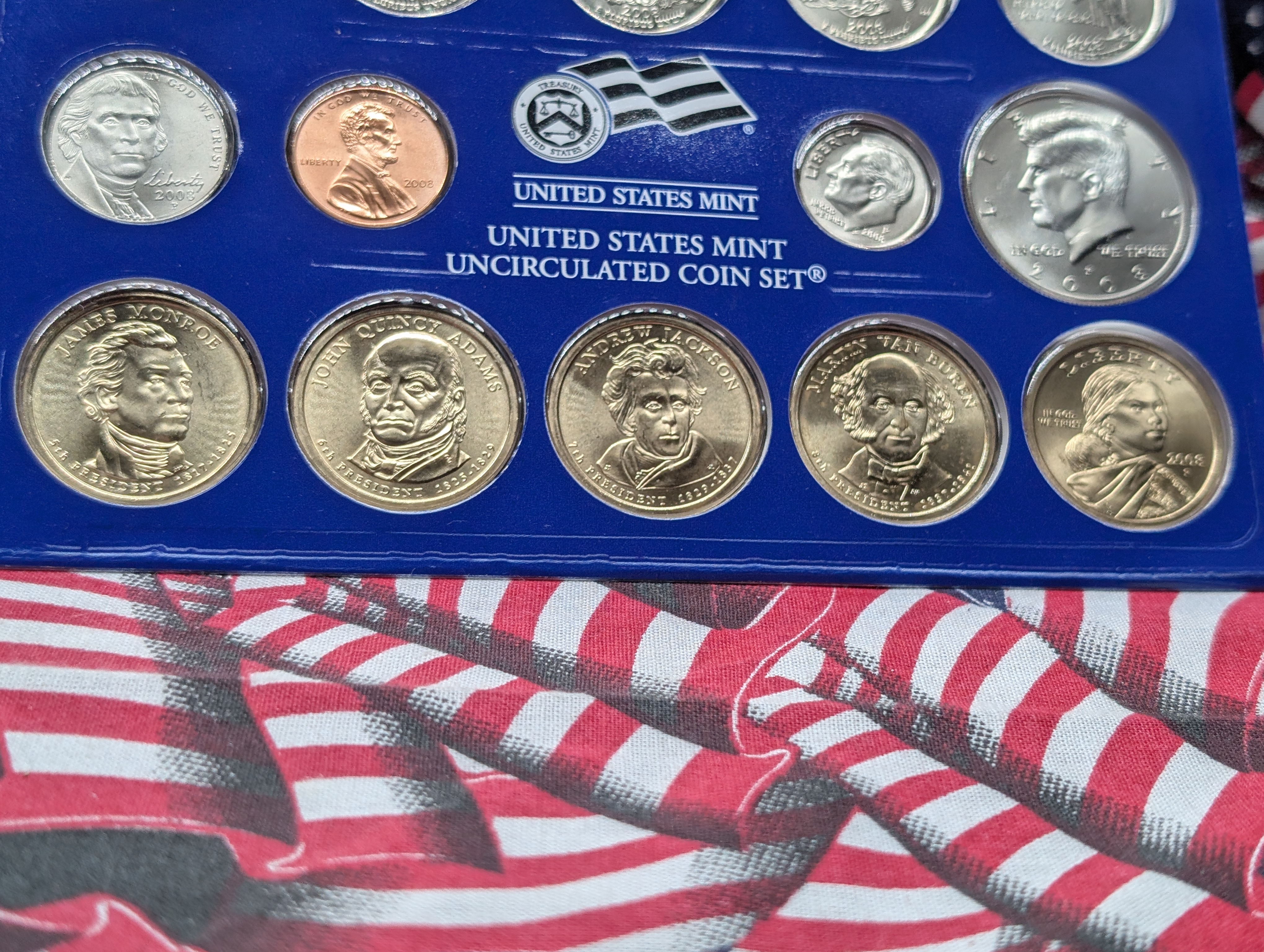 2008-P Set Only U.S. Mint Uncirculated Set with State Quarters, 4 Presidential Dollars and One Sacagawea Dollar - 14 Coins - P Set Only