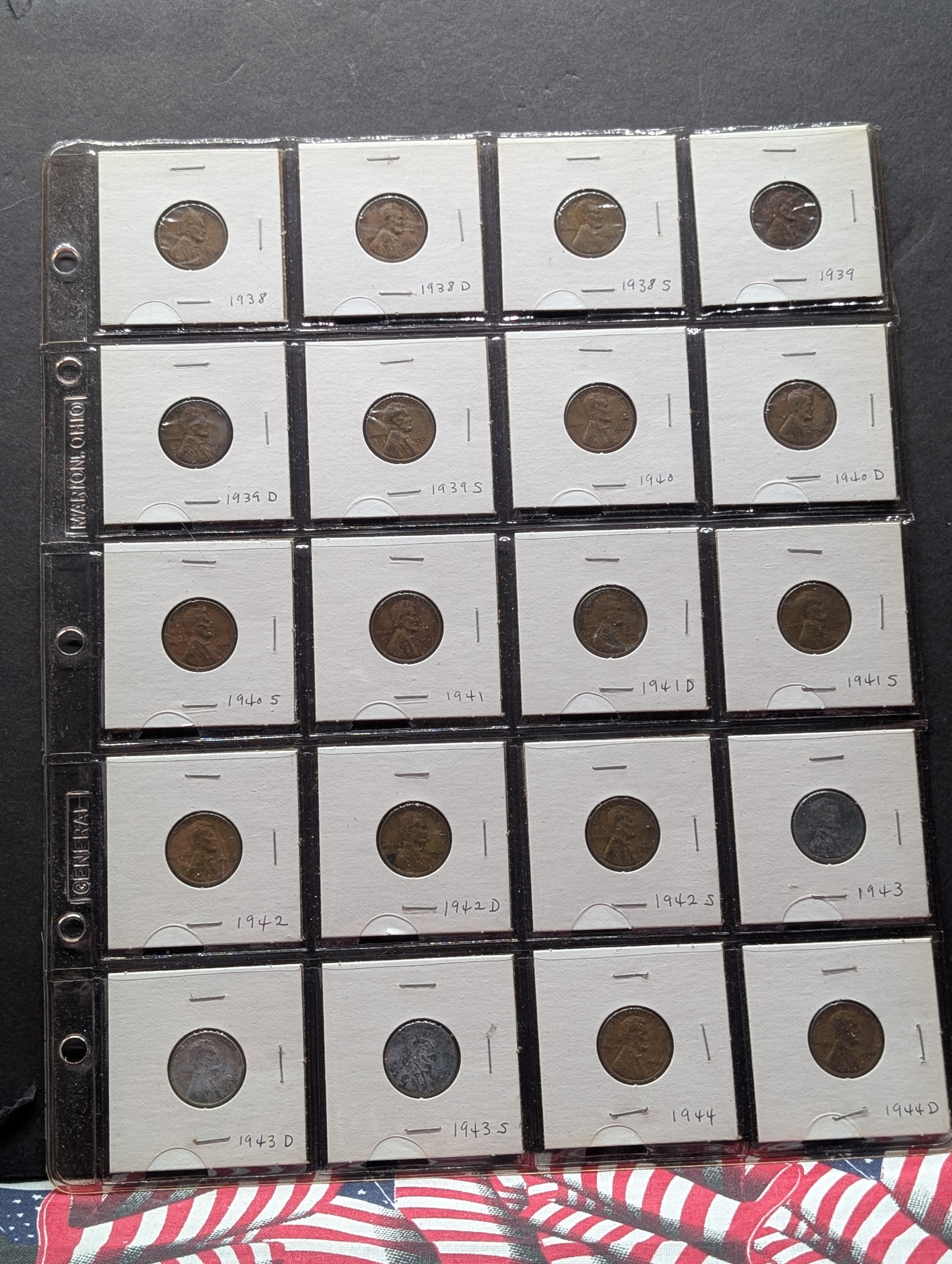 Full Binder Page of Lincoln Wheat Cents- 20 Coins, Mixed Dates 1930's and 40's