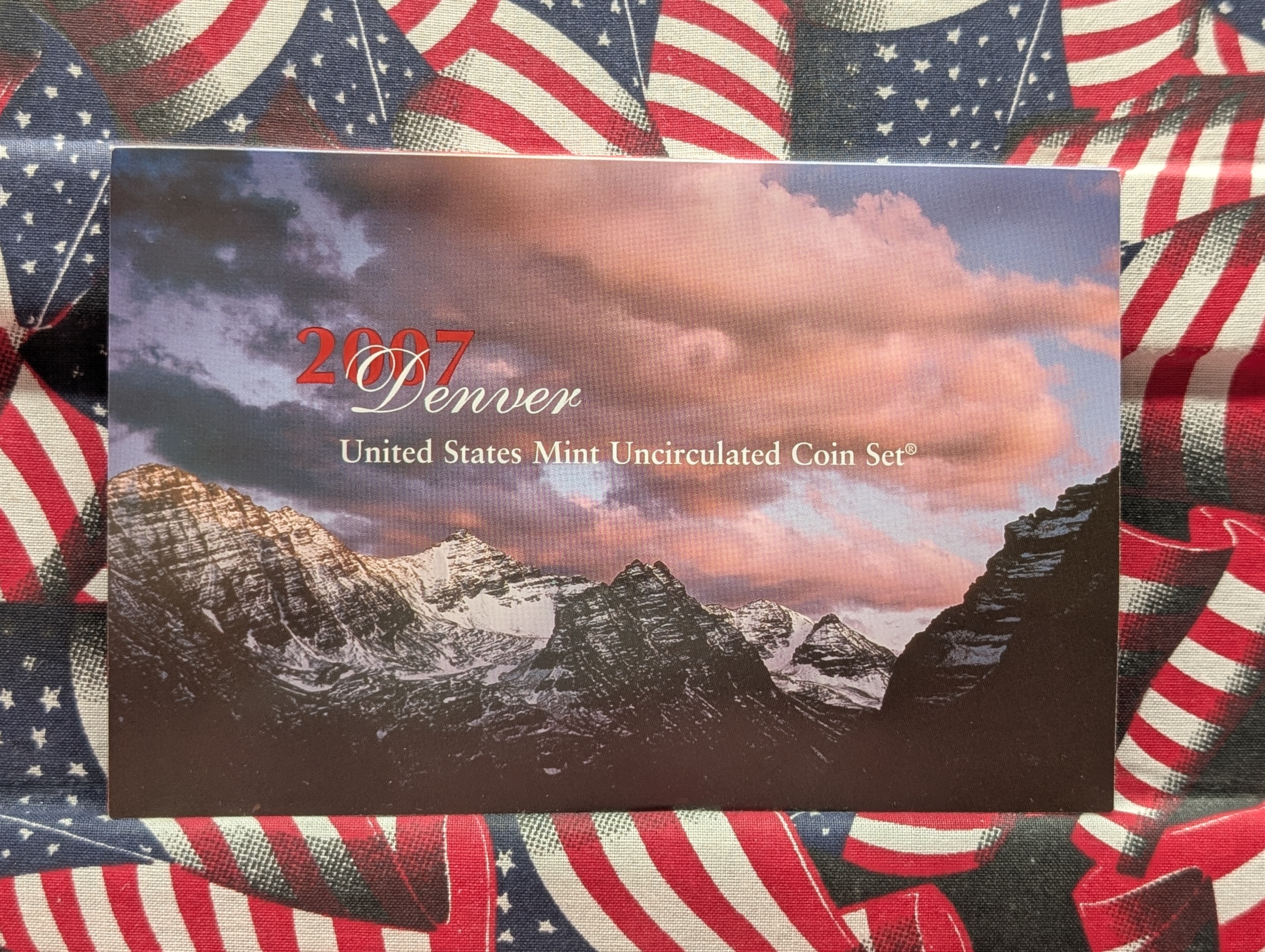 2007-P&D United States Mint Coin Set - Includes State Quarters, Presidential Dollars, & Sacagawea Dollar