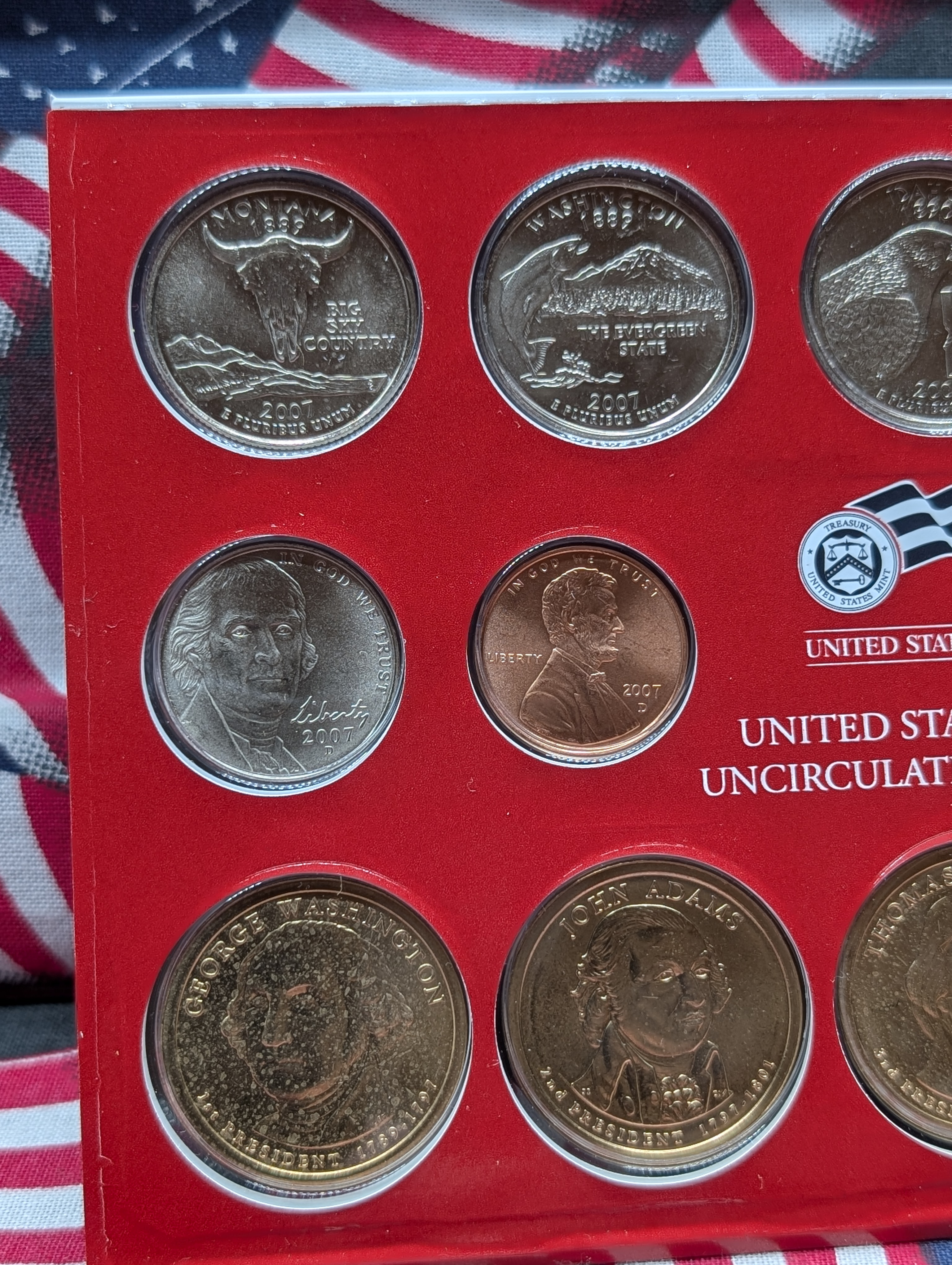 2007-P&D United States Mint Coin Set - Includes State Quarters, Presidential Dollars, & Sacagawea Dollar
