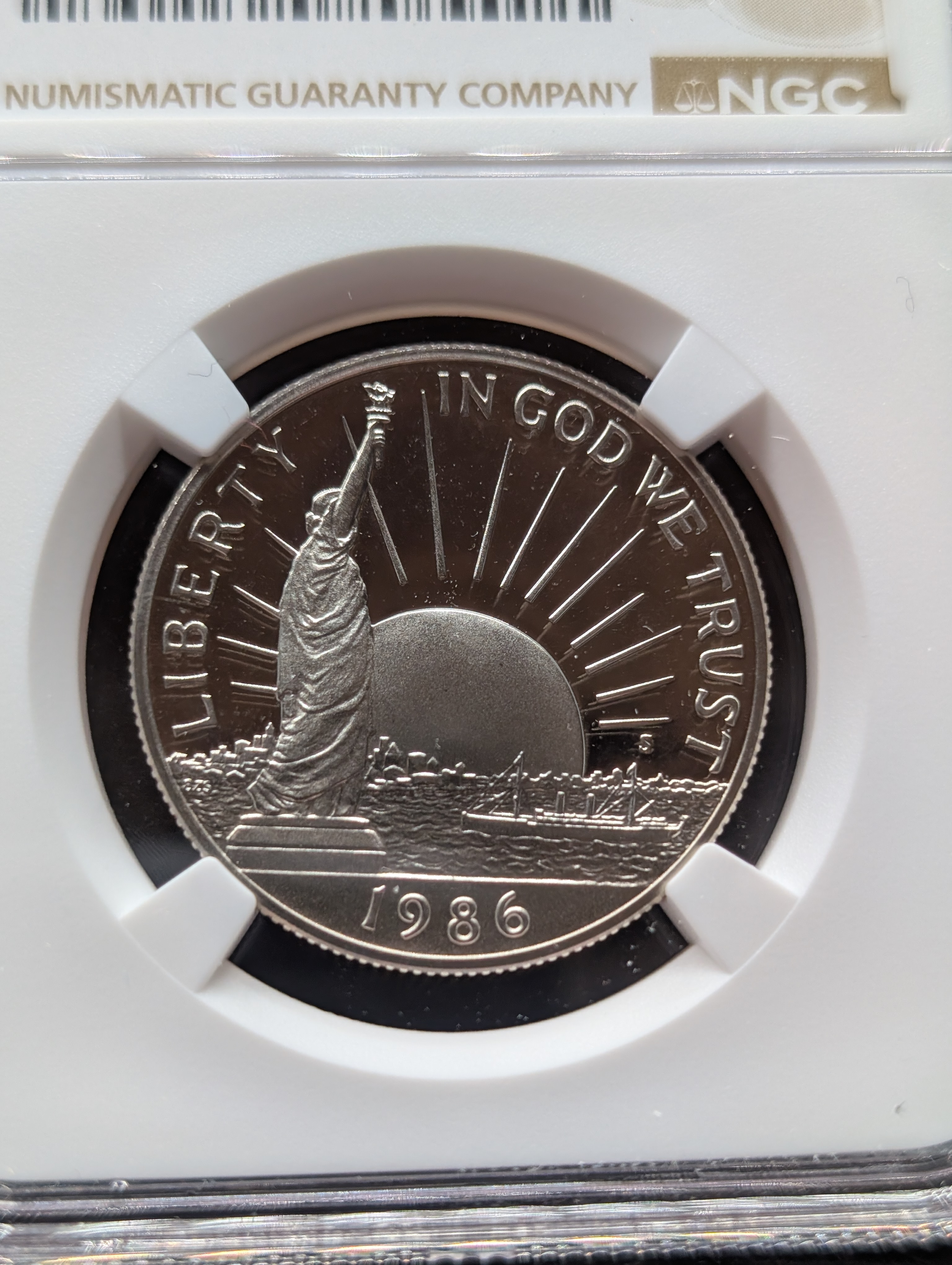 1986-S Statue of Liberty Comm. Half Dollar - NGC PF69 Ultra Cameo