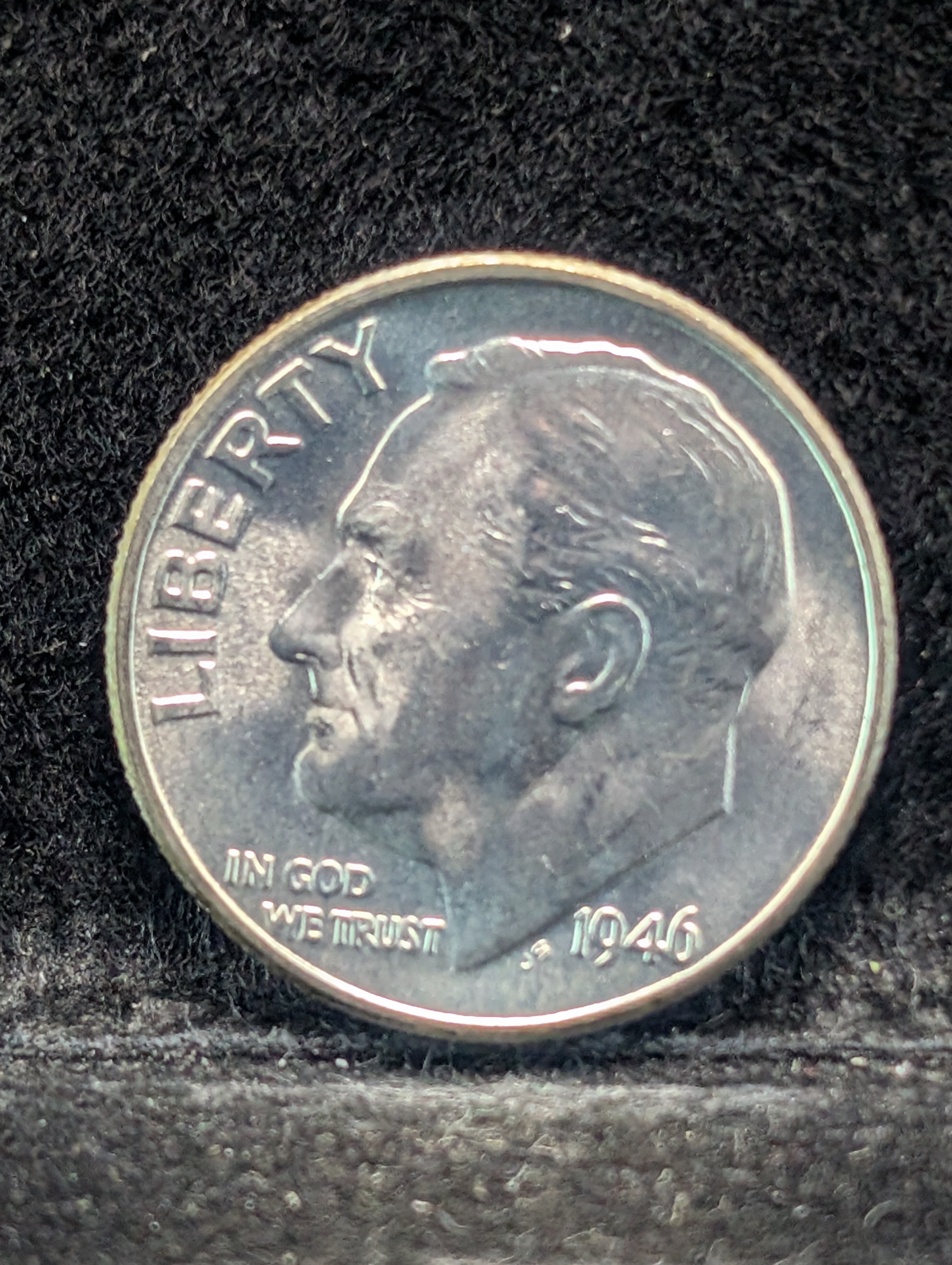 1946-P Roosevelt Dime, 90% Silver, First Year, Split Bands.