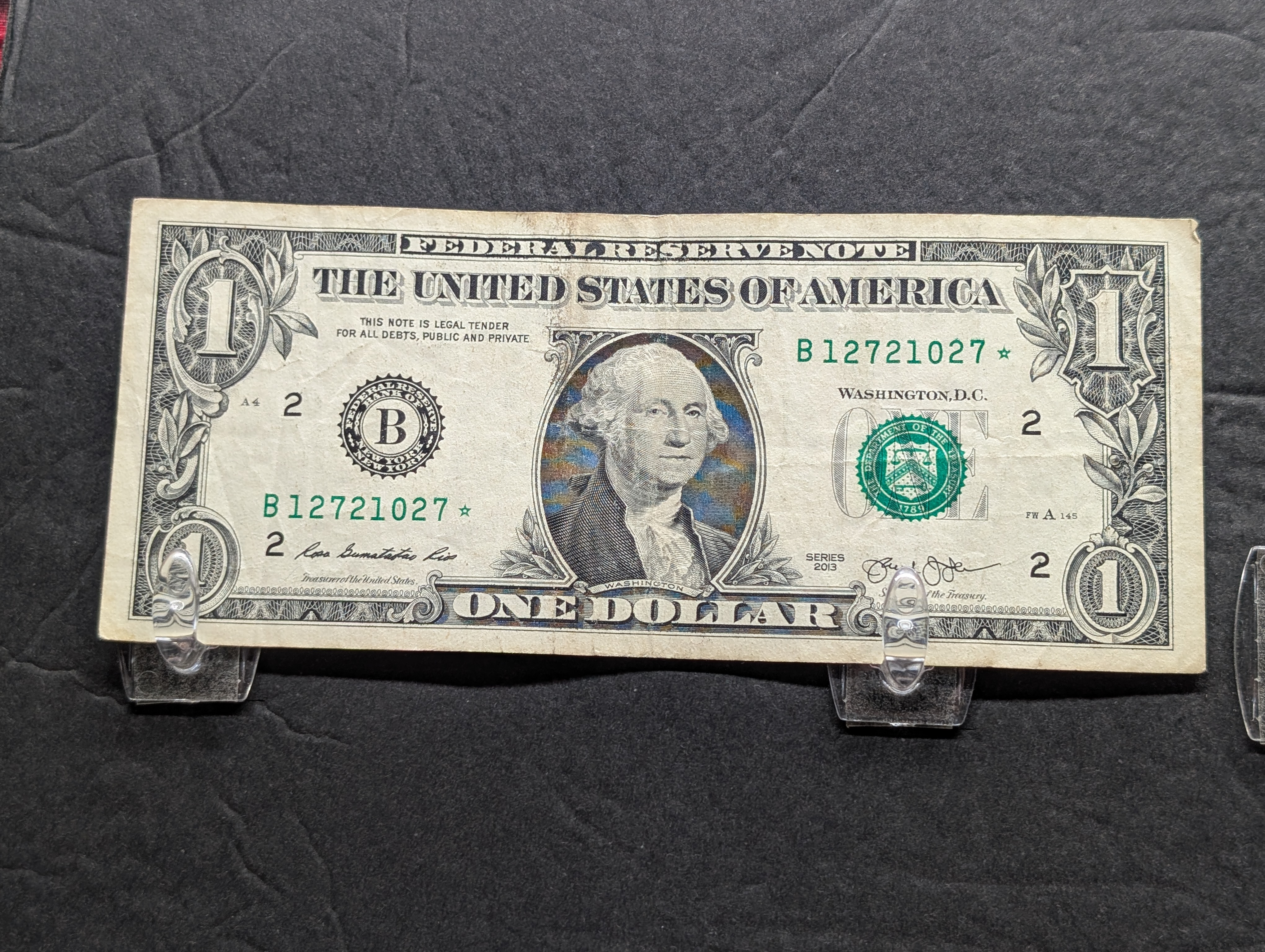 (5) 2013 Series One Dollar Star Replacement Notes, New York, One is a James Bond Star Note.
