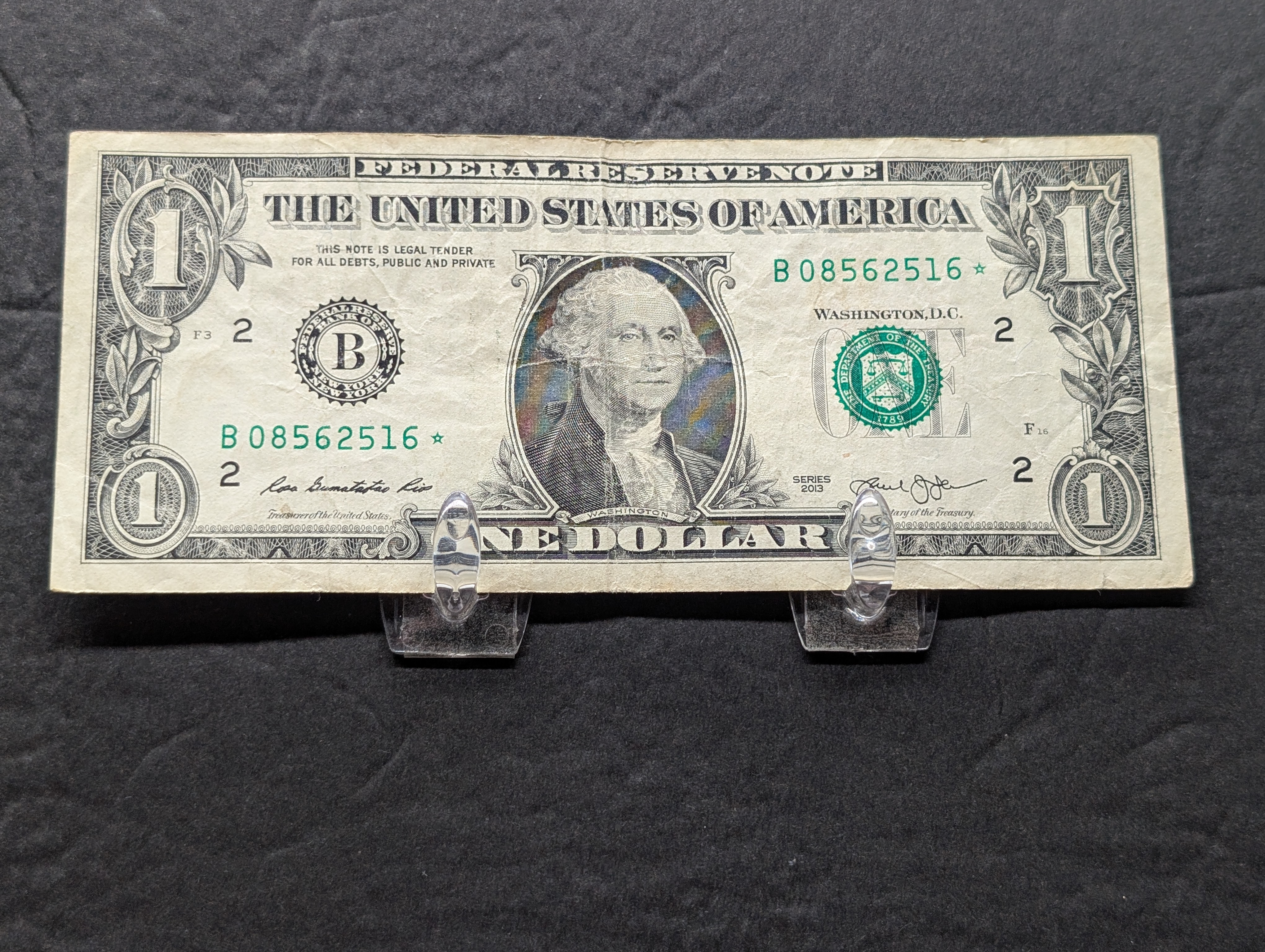 (5) 2013 Series One Dollar Star Replacement Notes, New York, One is a James Bond Star Note.