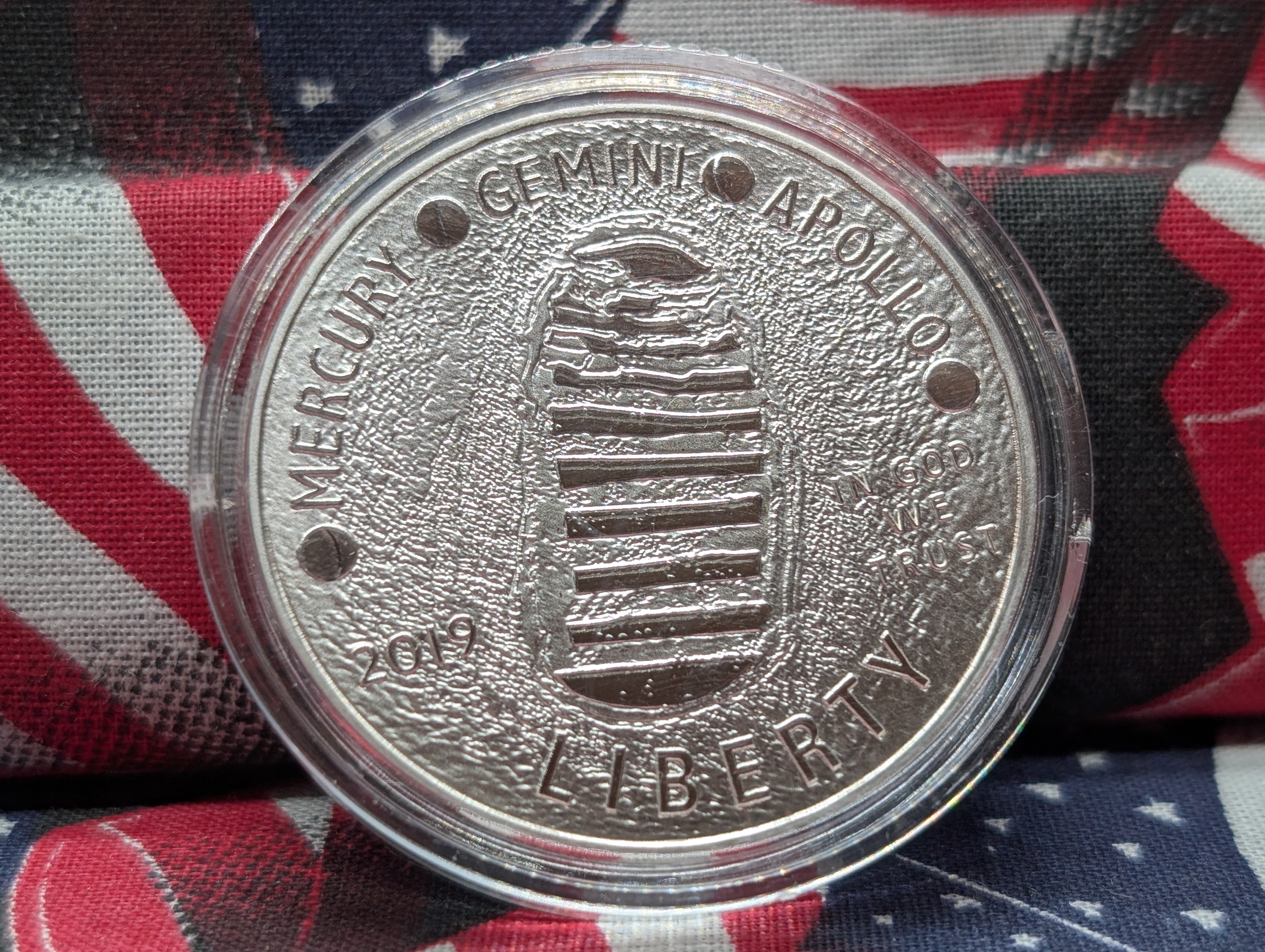 2019 Colorized Clad Mission Apollo 11 (Neal Armstrong) Mercury Gemini, Token, BU