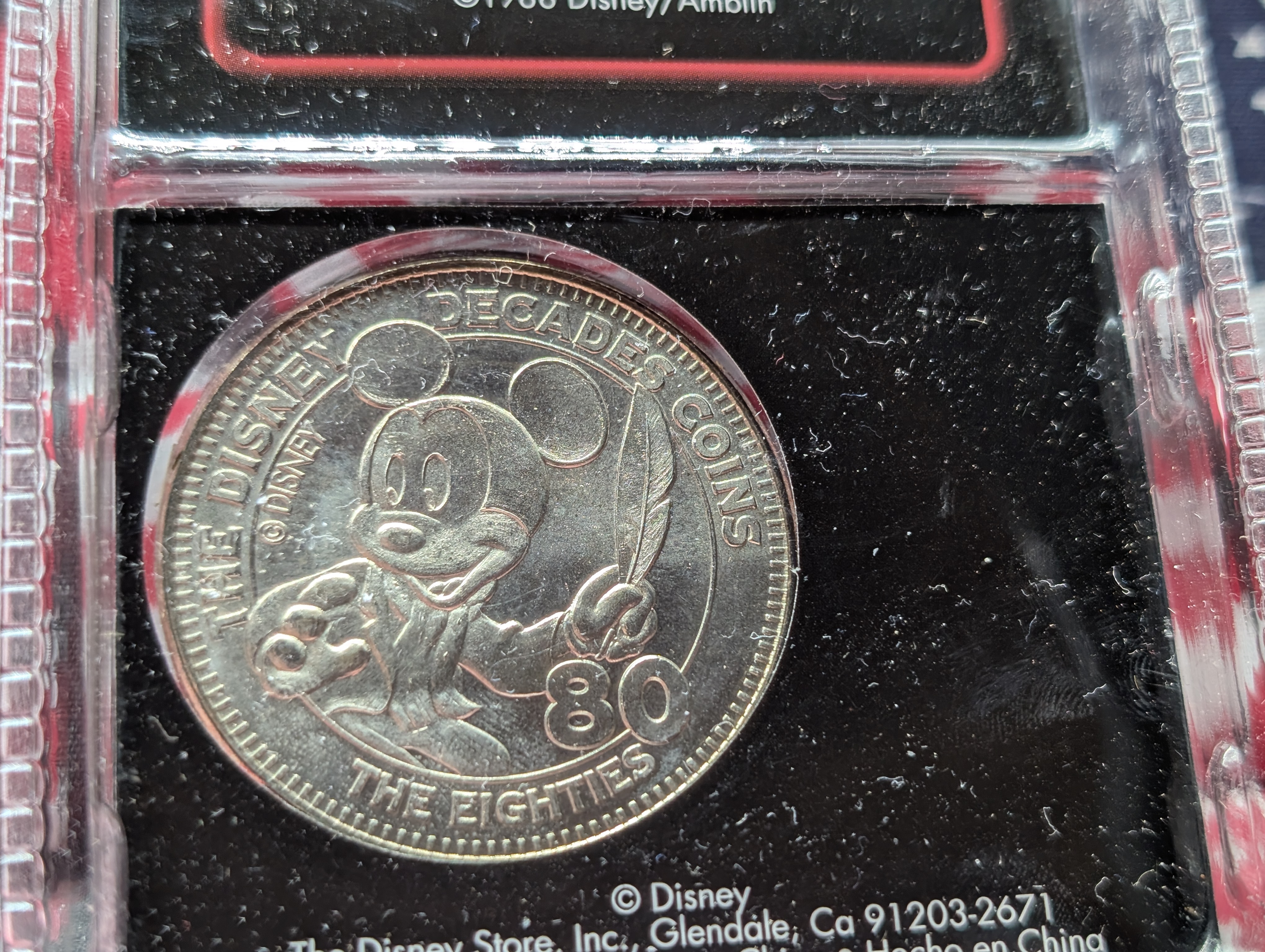 Disney's, WHO FRAMED ROGER RABBIT, 1988-Harder to Find, Brand new in Plastic Case, The Disney Decades Coins The Eighties. Great Gift for the
