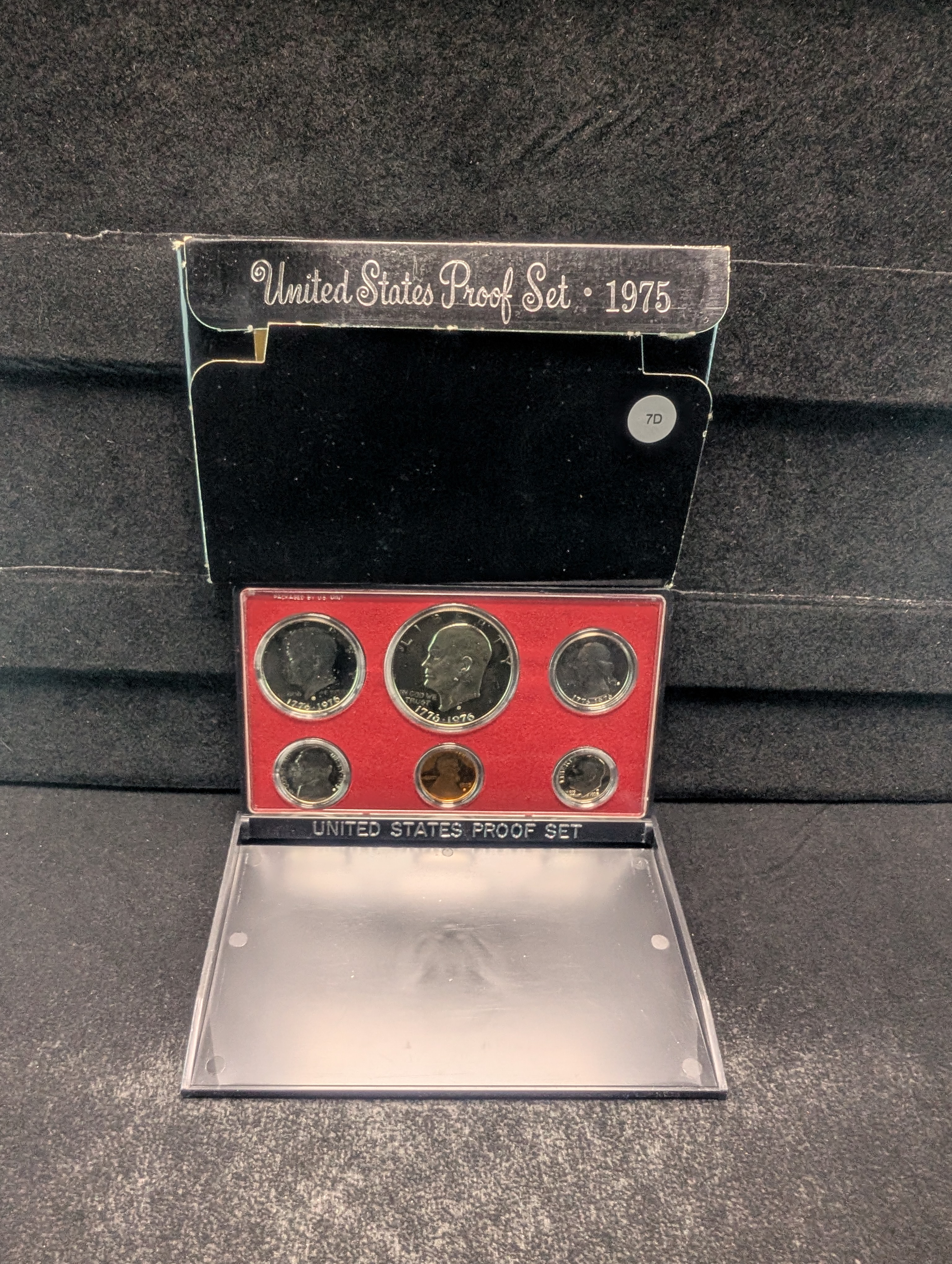 1975-S United States Proof Set - Includes Bicentennial Dollar, Half and Quarter! Top Three Coins are 1976, Botton Three are 1975 - Governmen