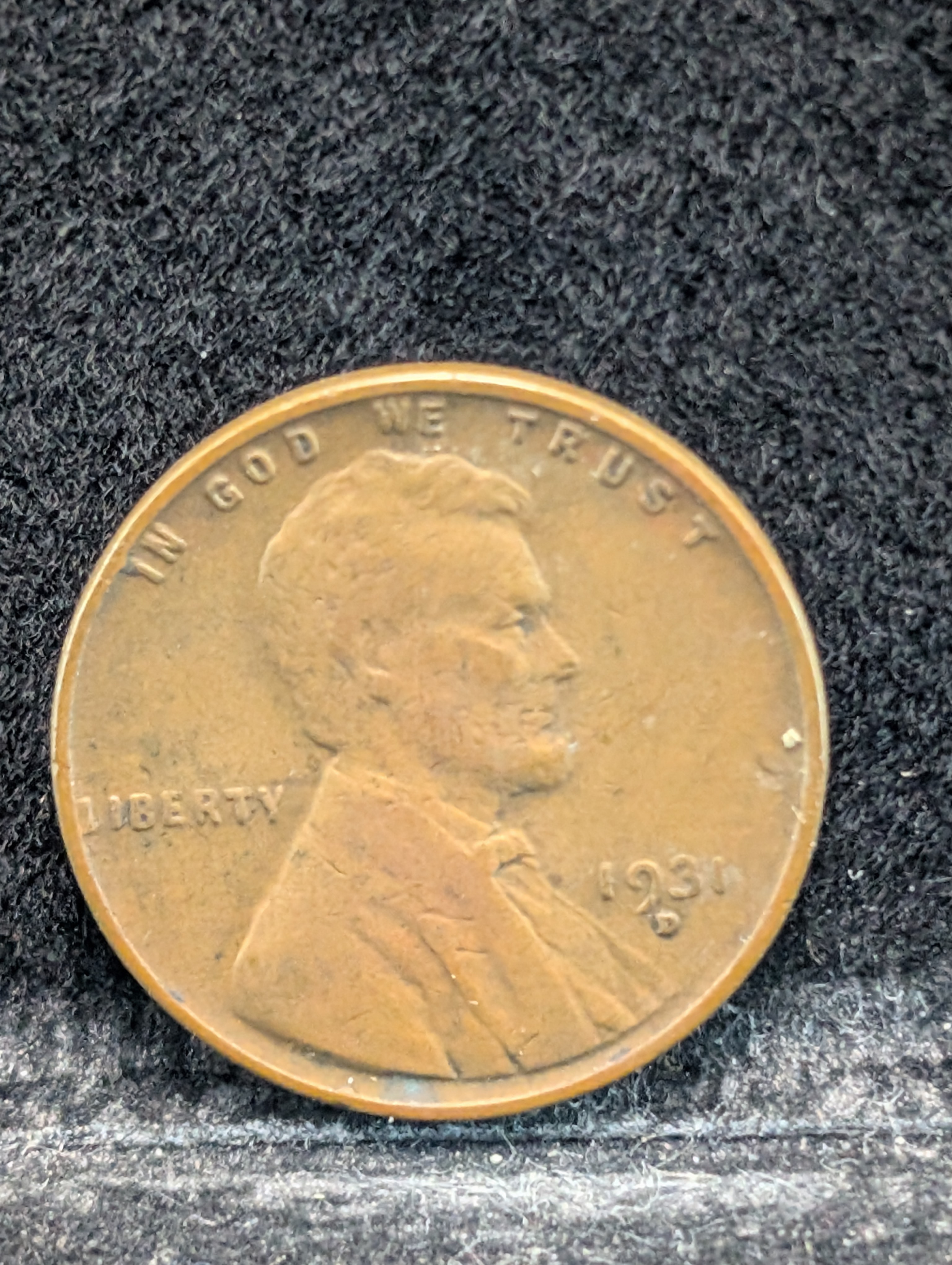 (2) 1931-D Lincoln Wheat Cents