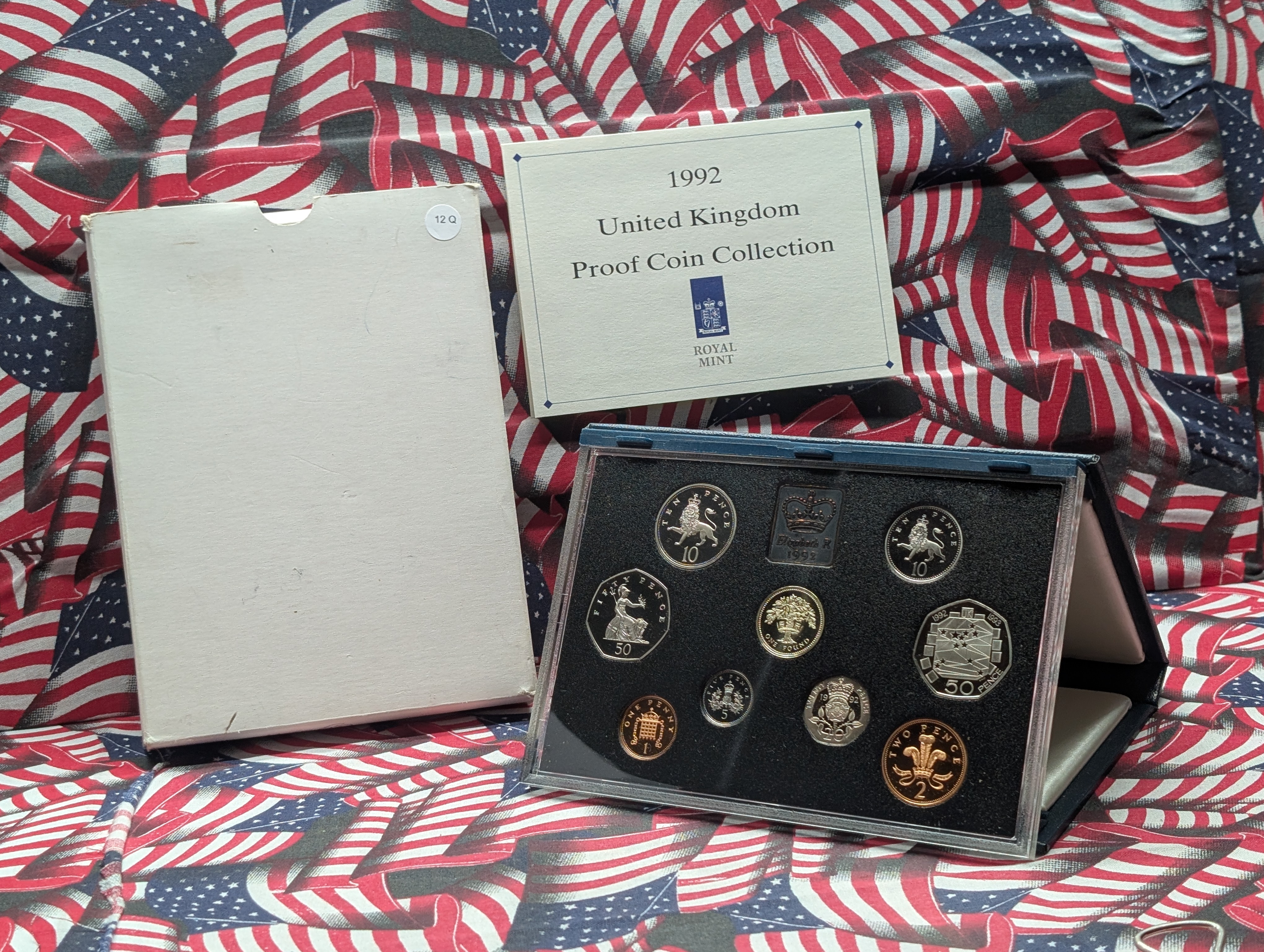 1992 United Kingdom Proof Coin Collection, w/OGP & COA by Royal Mint, Contains Specially Struck Proof-Finish Coins Issued for the Year, Nine