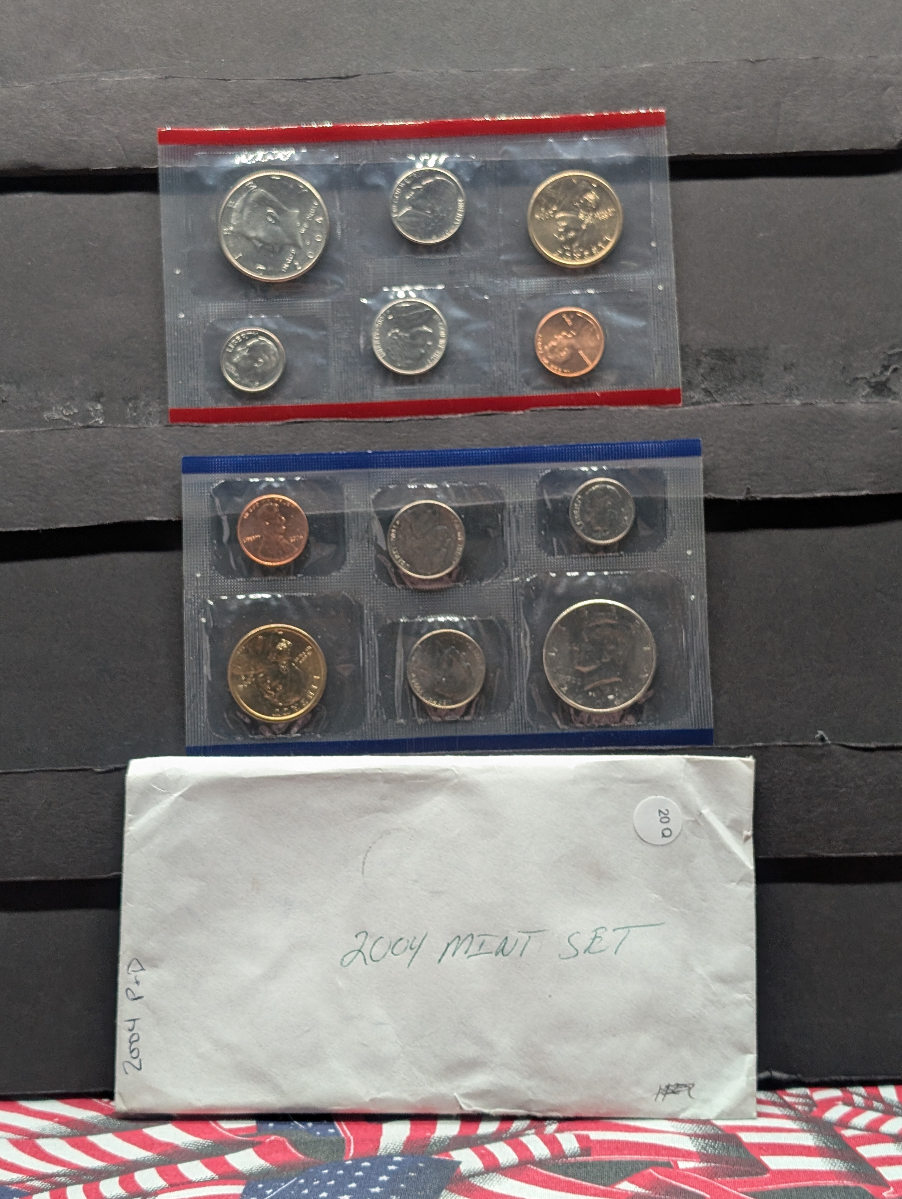Partial 2004 P&D U.S. Mint Uncirculated Coin Set, No Quarters - NO ENVELOPE