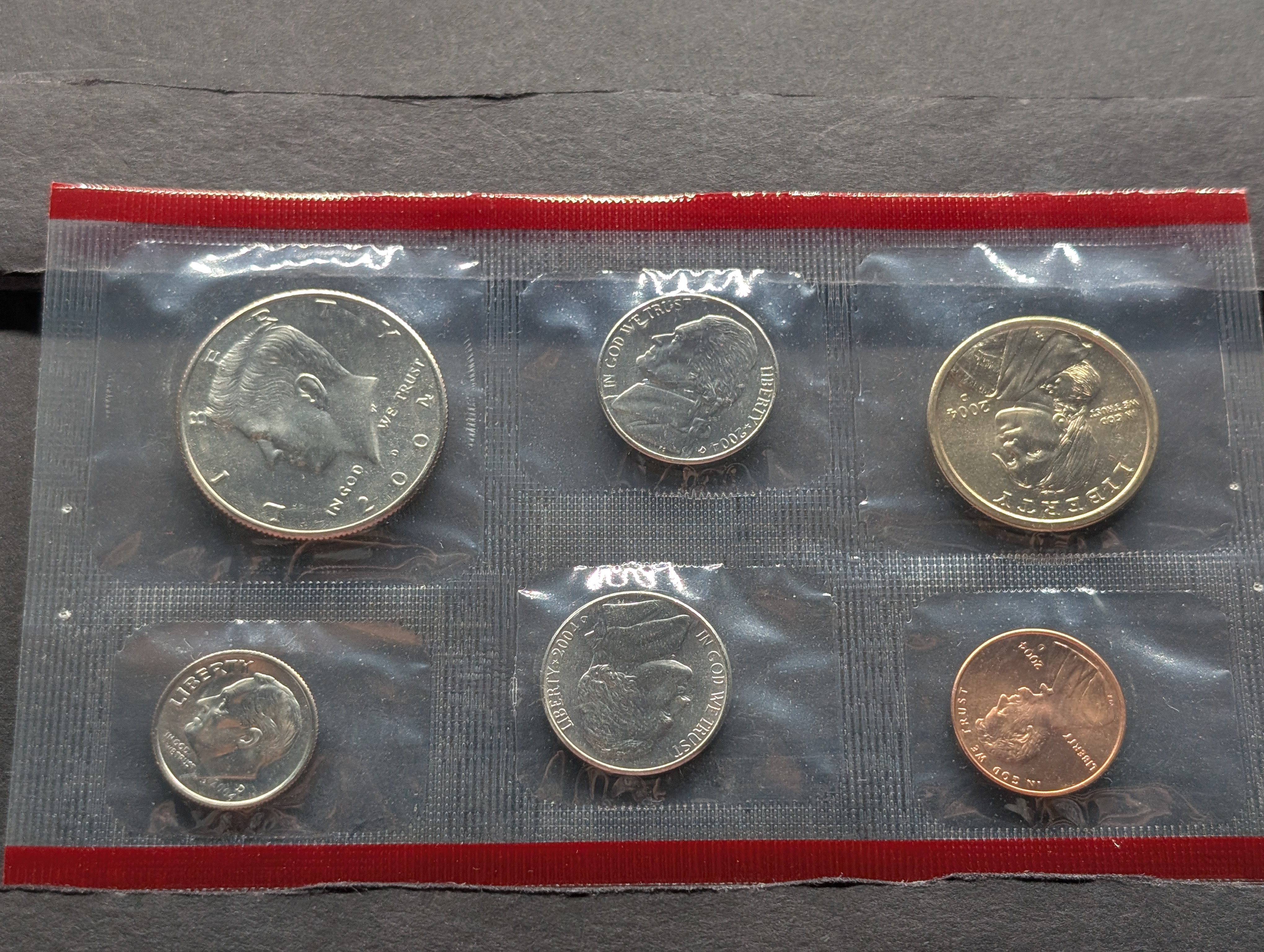 Partial 2004 P&D U.S. Mint Uncirculated Coin Set, No Quarters - NO ENVELOPE