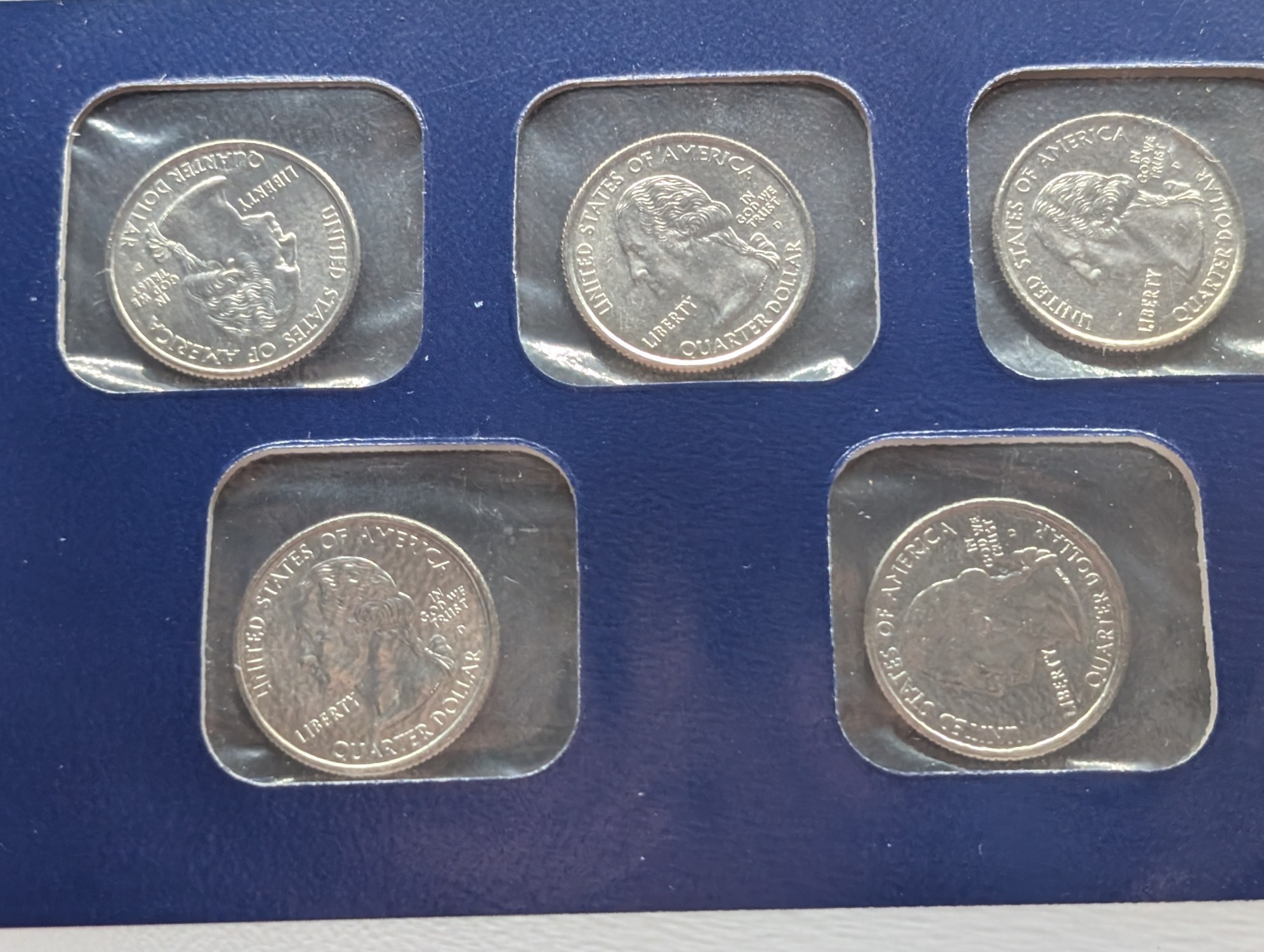 2000 P & D State Quarters Uncirculated Mint Sets With Stamps