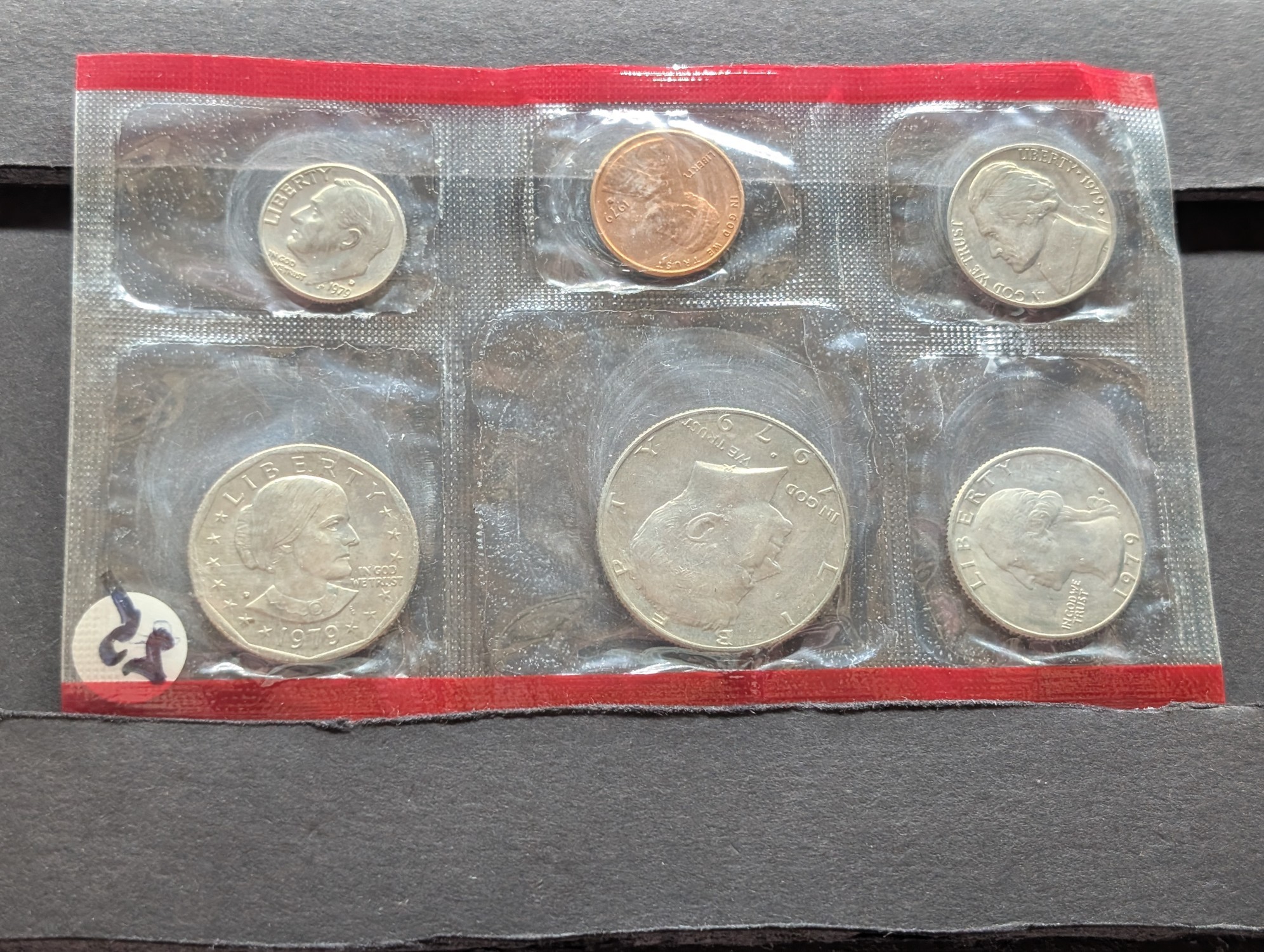 1979-D Only U.S. Uncirculated Mint Set with Susan B. Anthony Dollar, No Envelope