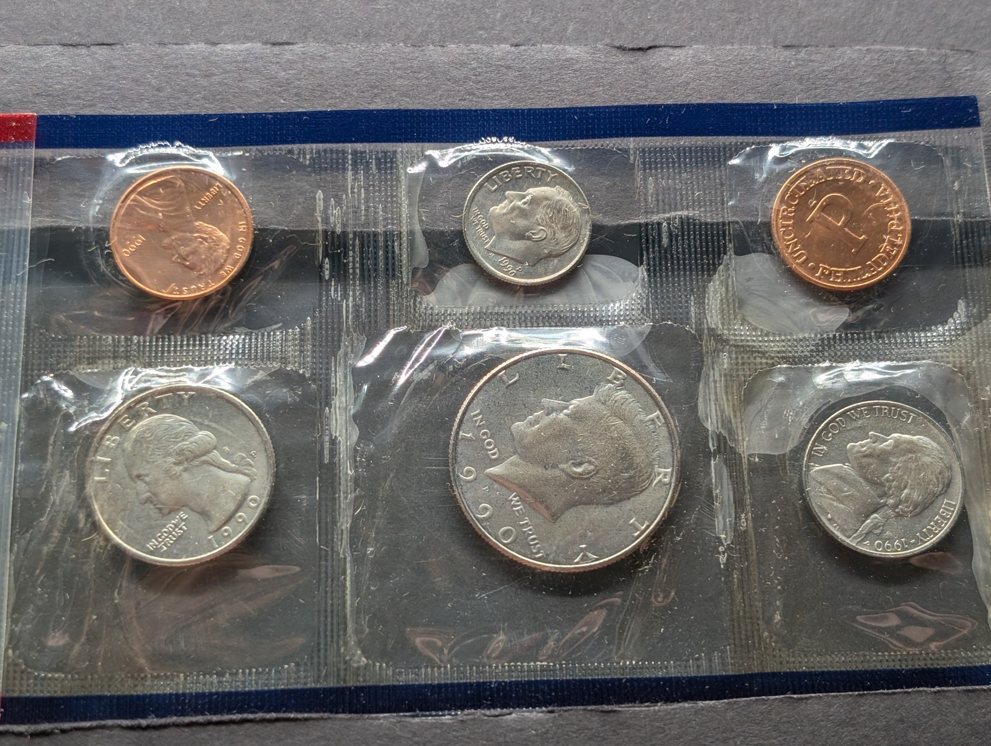 1990 P & D U.S. Mint Uncirculated Coin Set In OGP w/COA