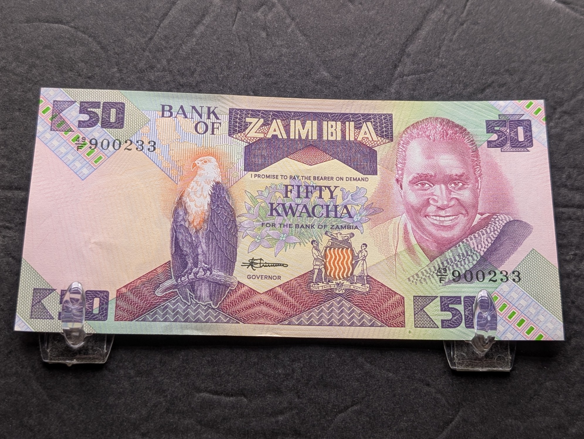 (3) 1991 East Africa, Zambia, and Zaire Banknotes