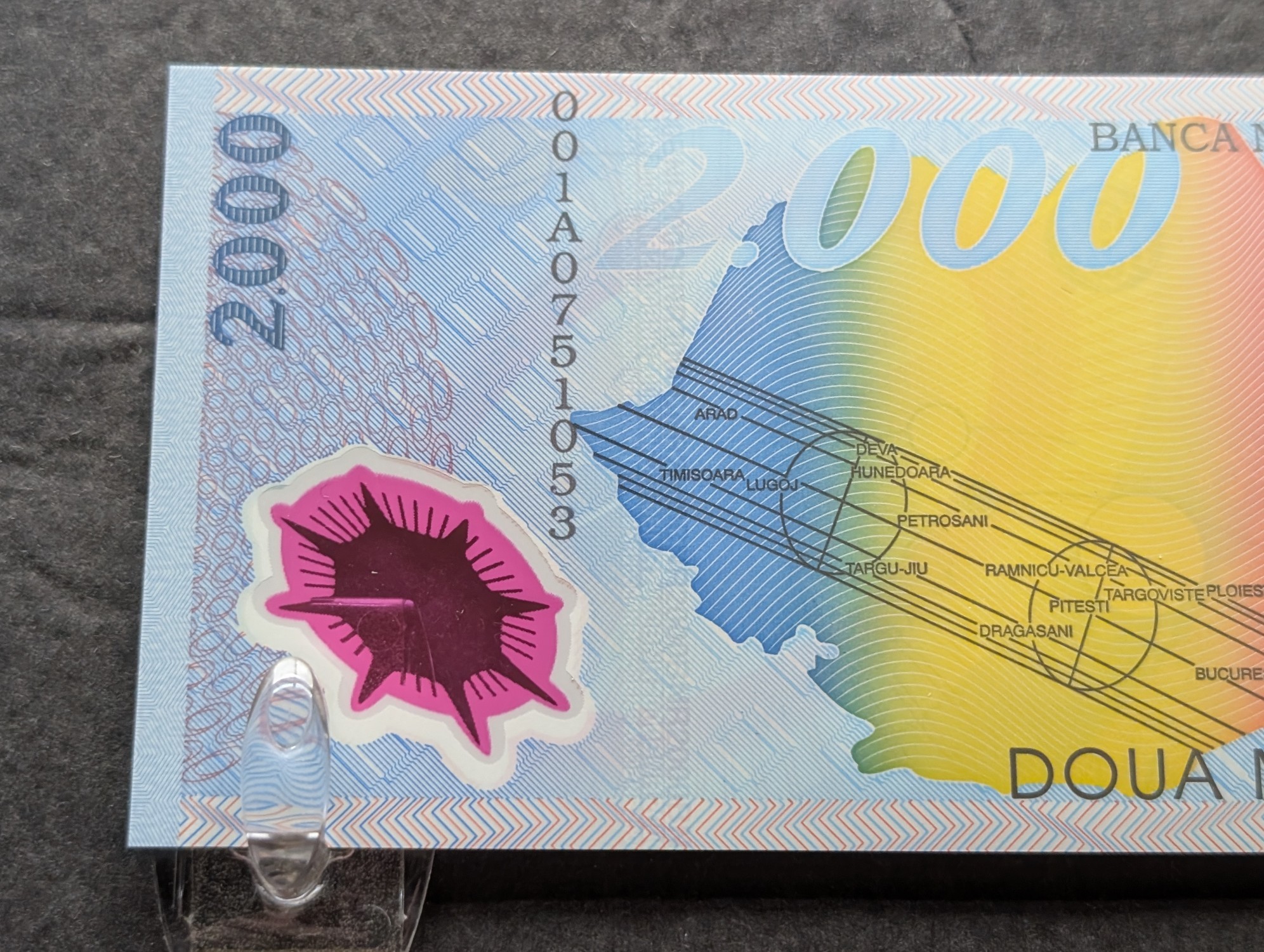 1999 Romania 2,000 Lei Commemorative Polymer Banknote - Total Solar Eclipse