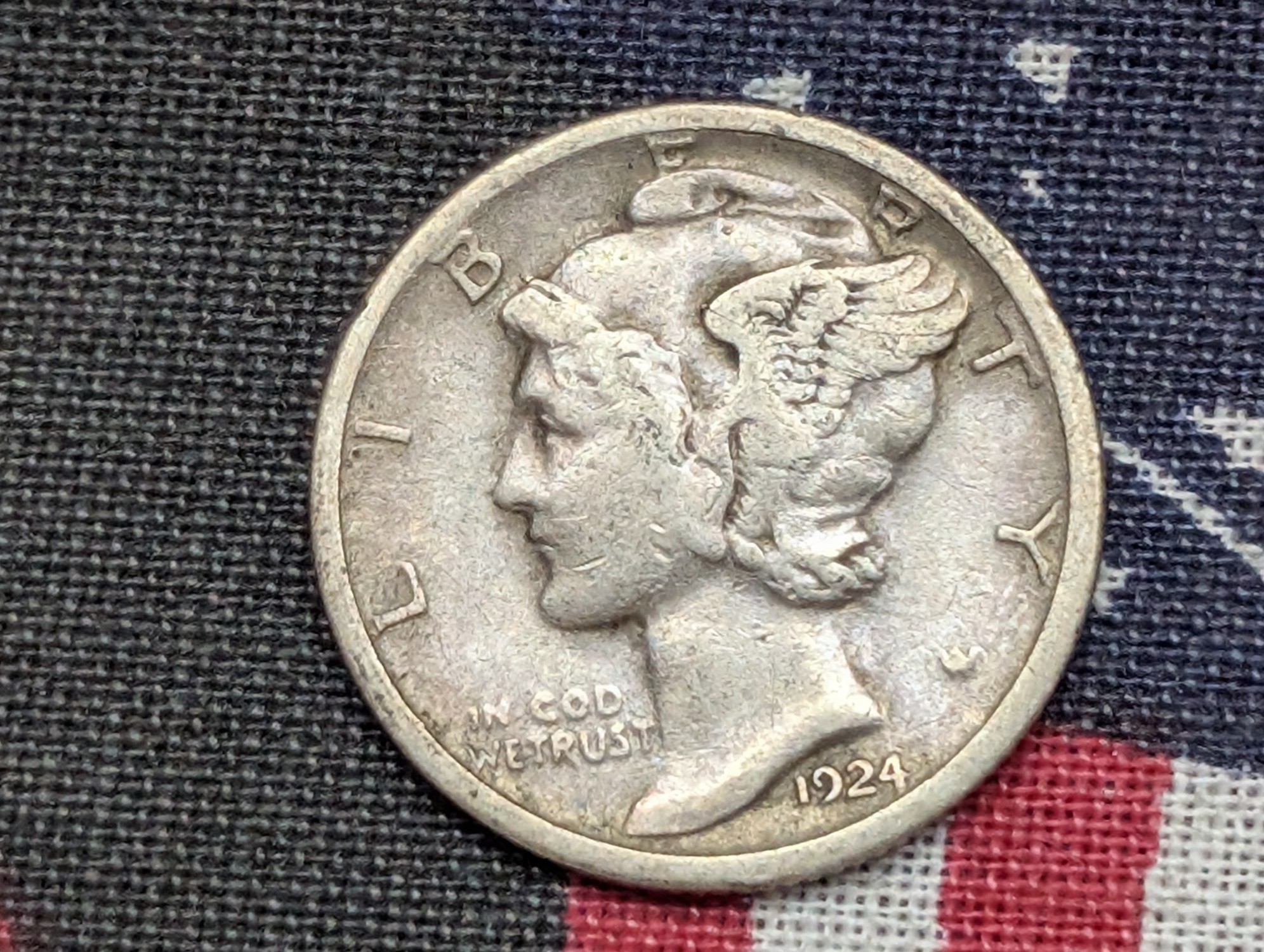 VF - 1924-S Mercury 90% Silver Dime