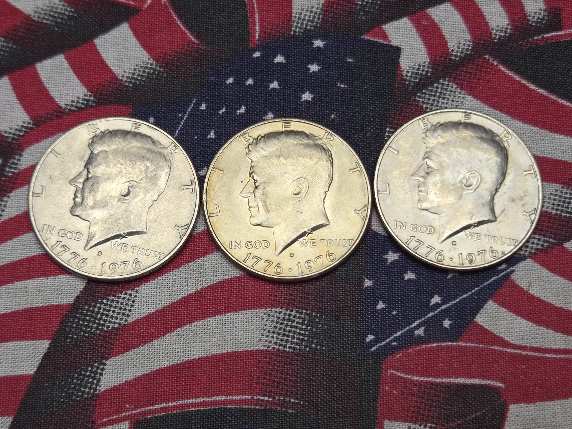 (10) 1976-D Bicentennial Kennedy Half Dollars