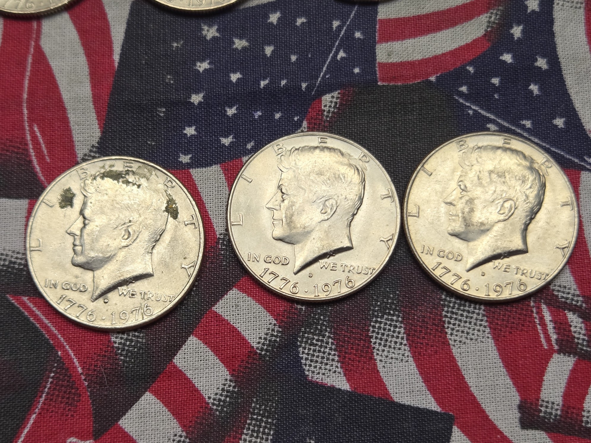 (10) 1976-D Bicentennial Kennedy Half Dollars