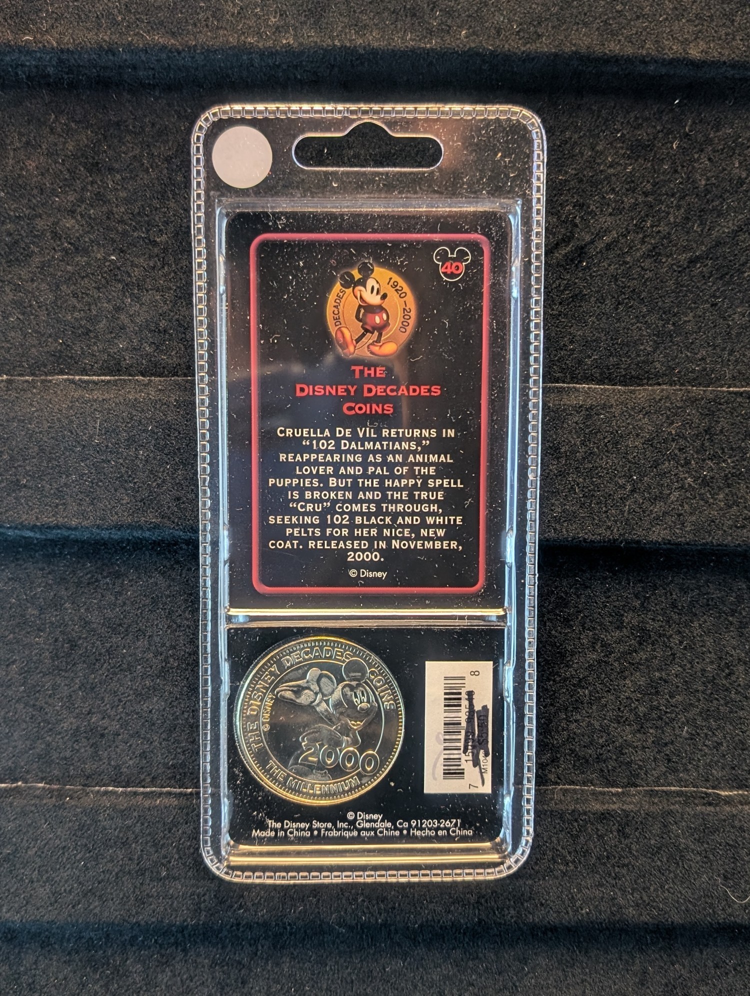Disney's, 102 DALMATIONS, 2000-Hard to Find, Brand new in Plastic Case