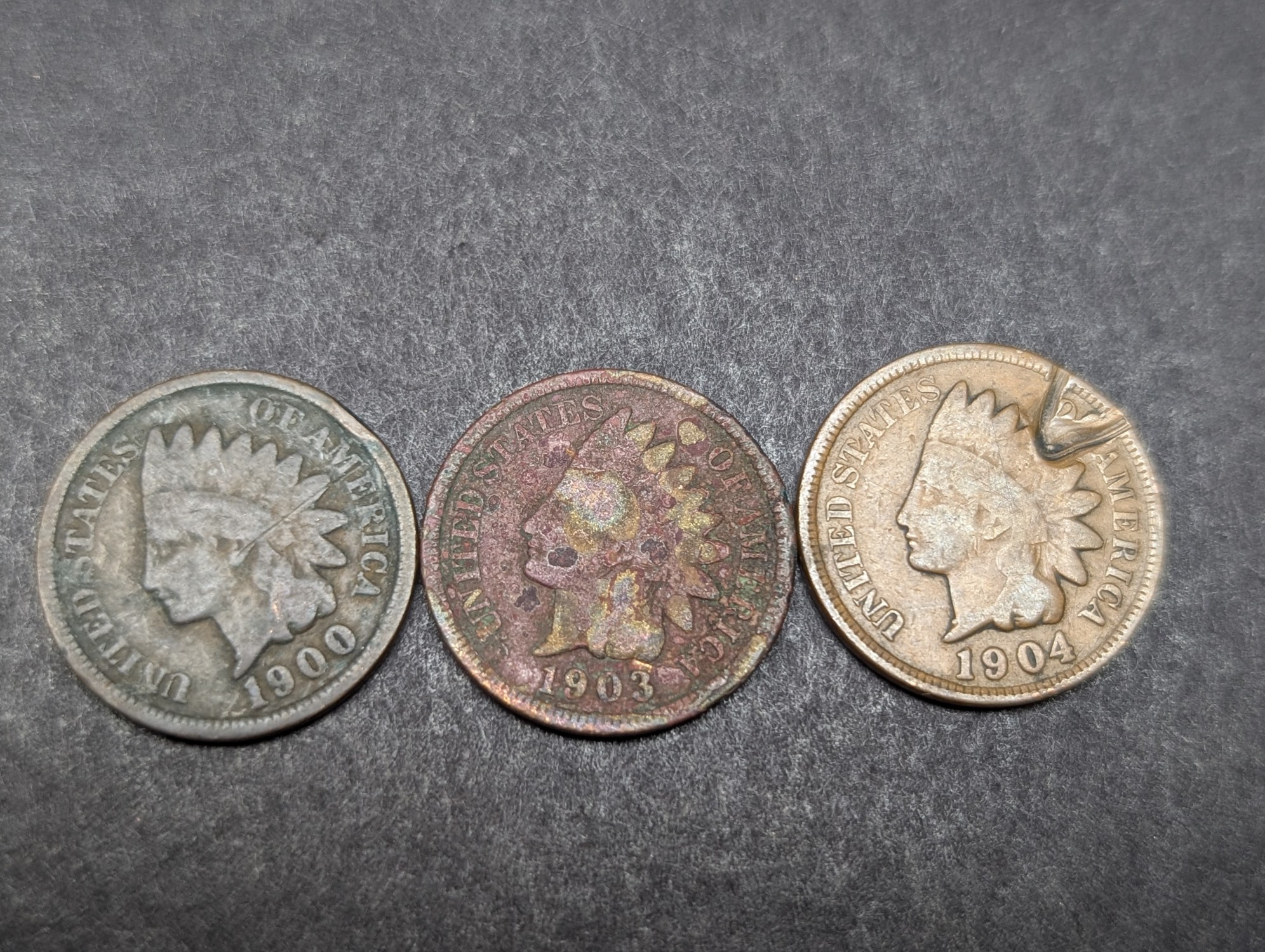 1889 & 1900-1908 Indian Head Cents - 10 Coins