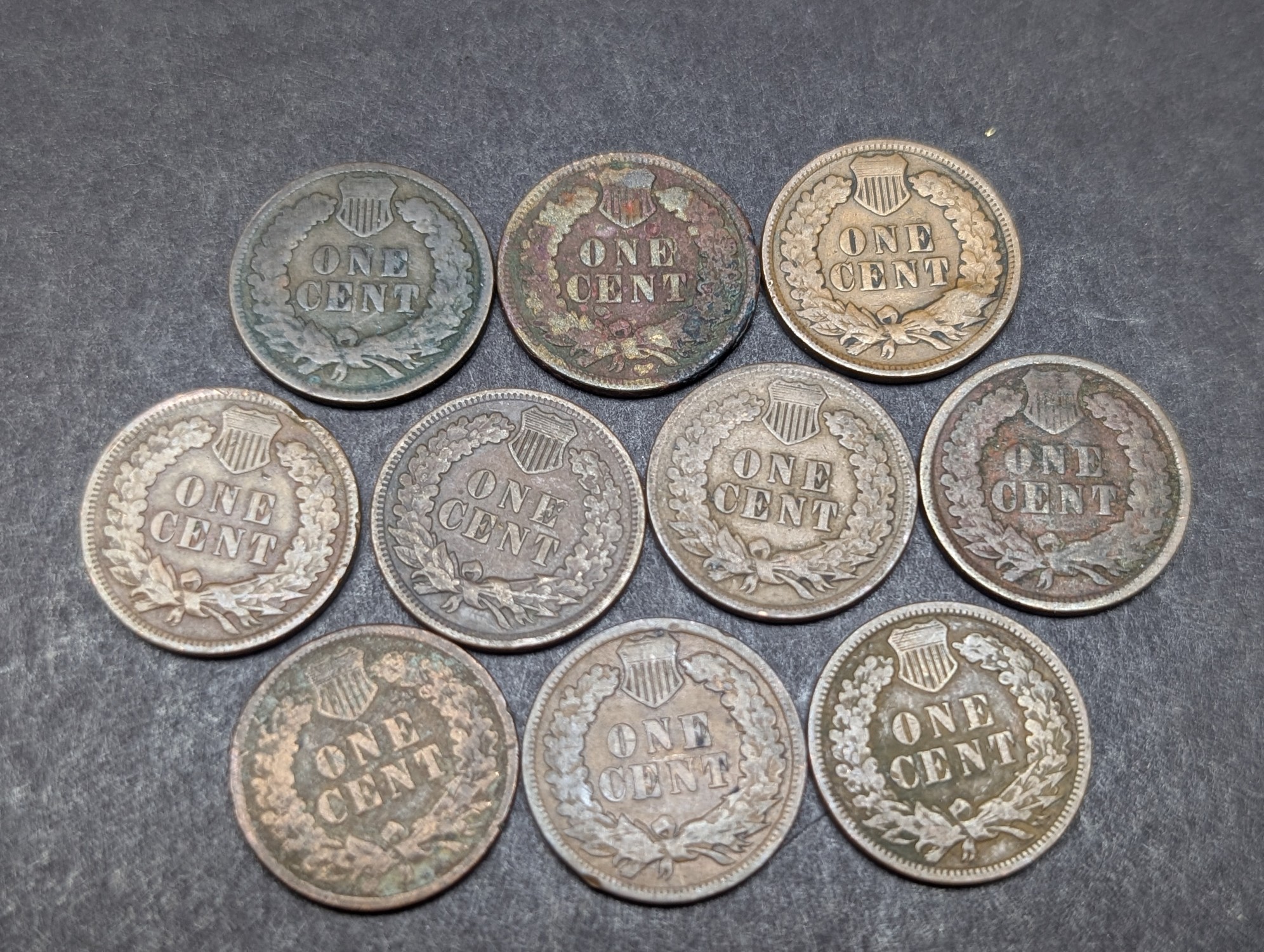 1889 & 1900-1908 Indian Head Cents - 10 Coins