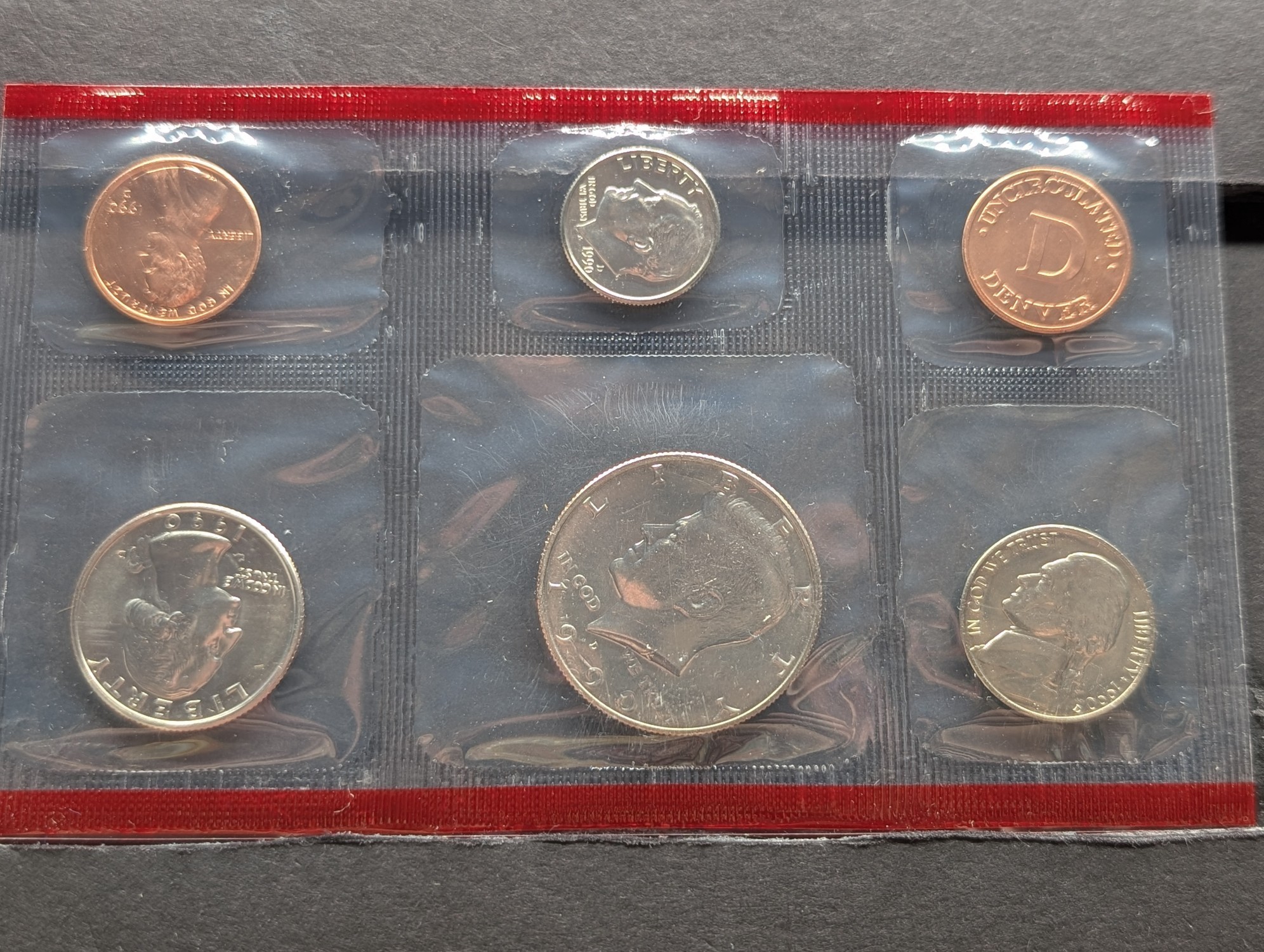 1990 P & D U.S. Mint Uncirculated Coin Set In OGP w/COA