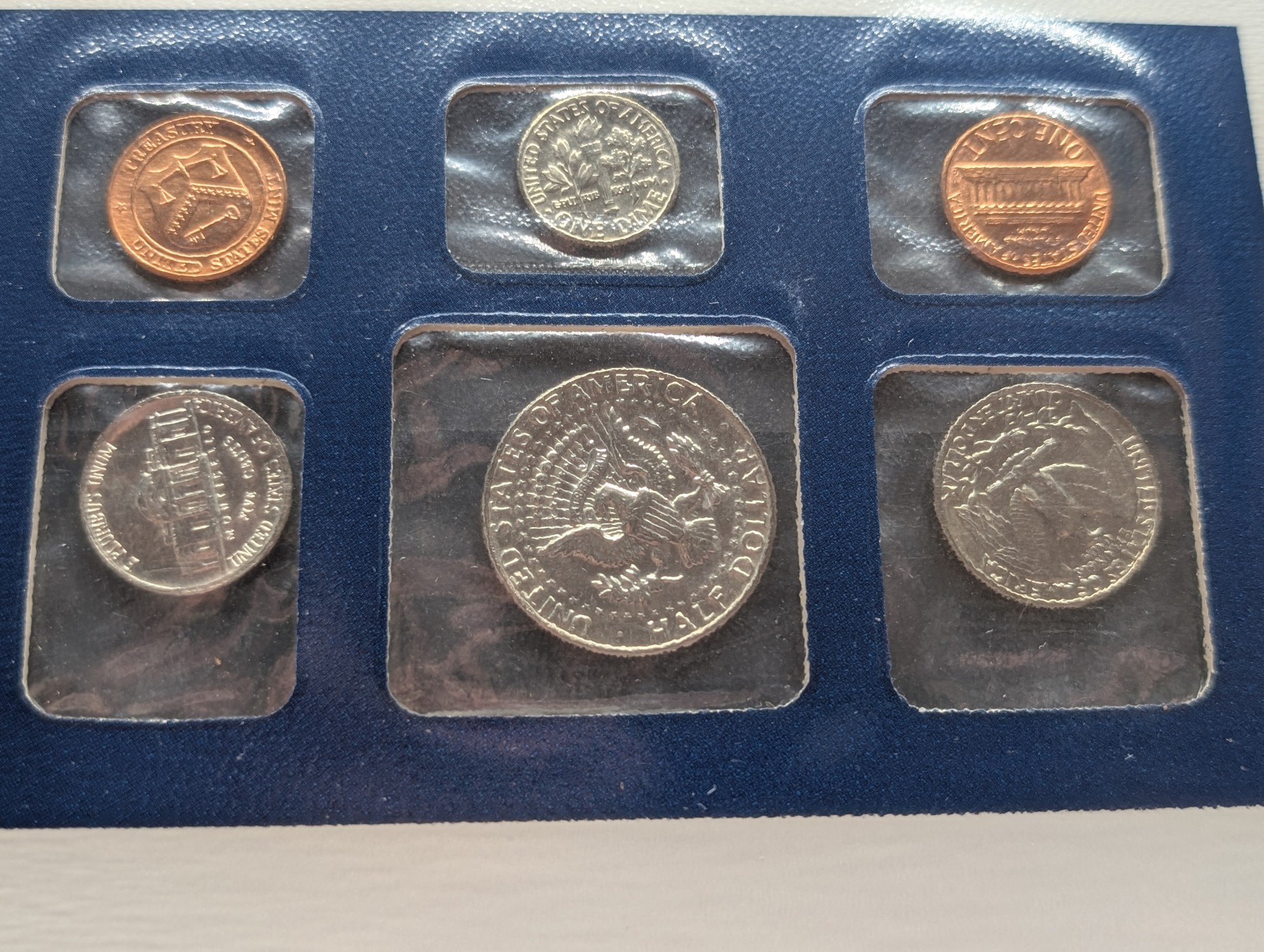 1984 P & D U.S. Uncirculated Mint Sets With Stamps