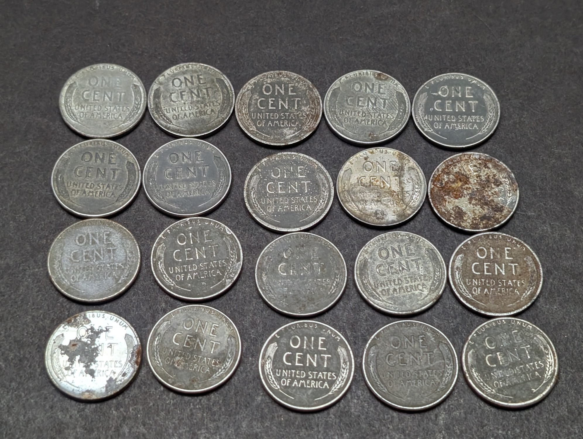 (20) 1943 Steel Lincoln Wheat Cents, Some with Mint Marks