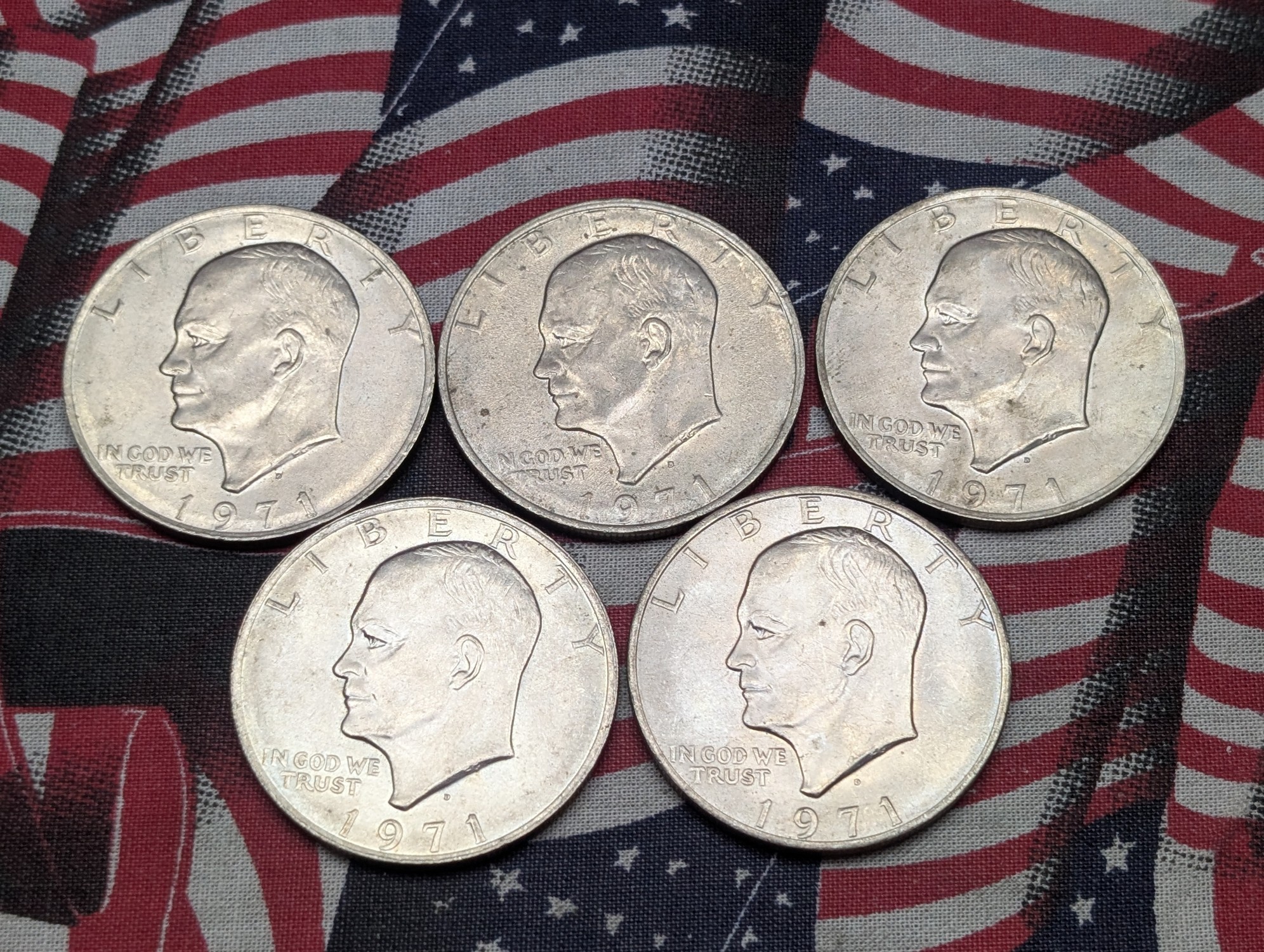 (5) 1971-D Eisenhower Dollars