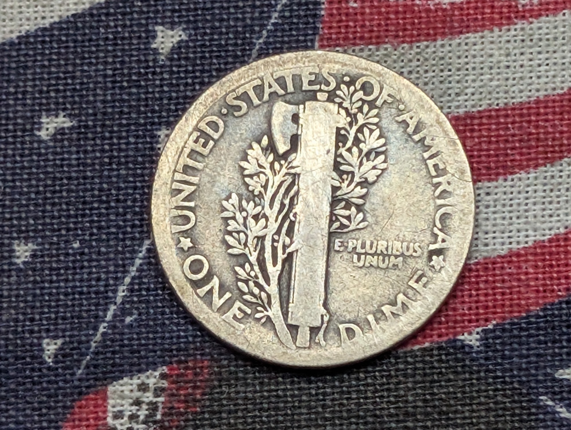 1921 Mercury 90% Silver Dime - Scarce Semi-Key Date