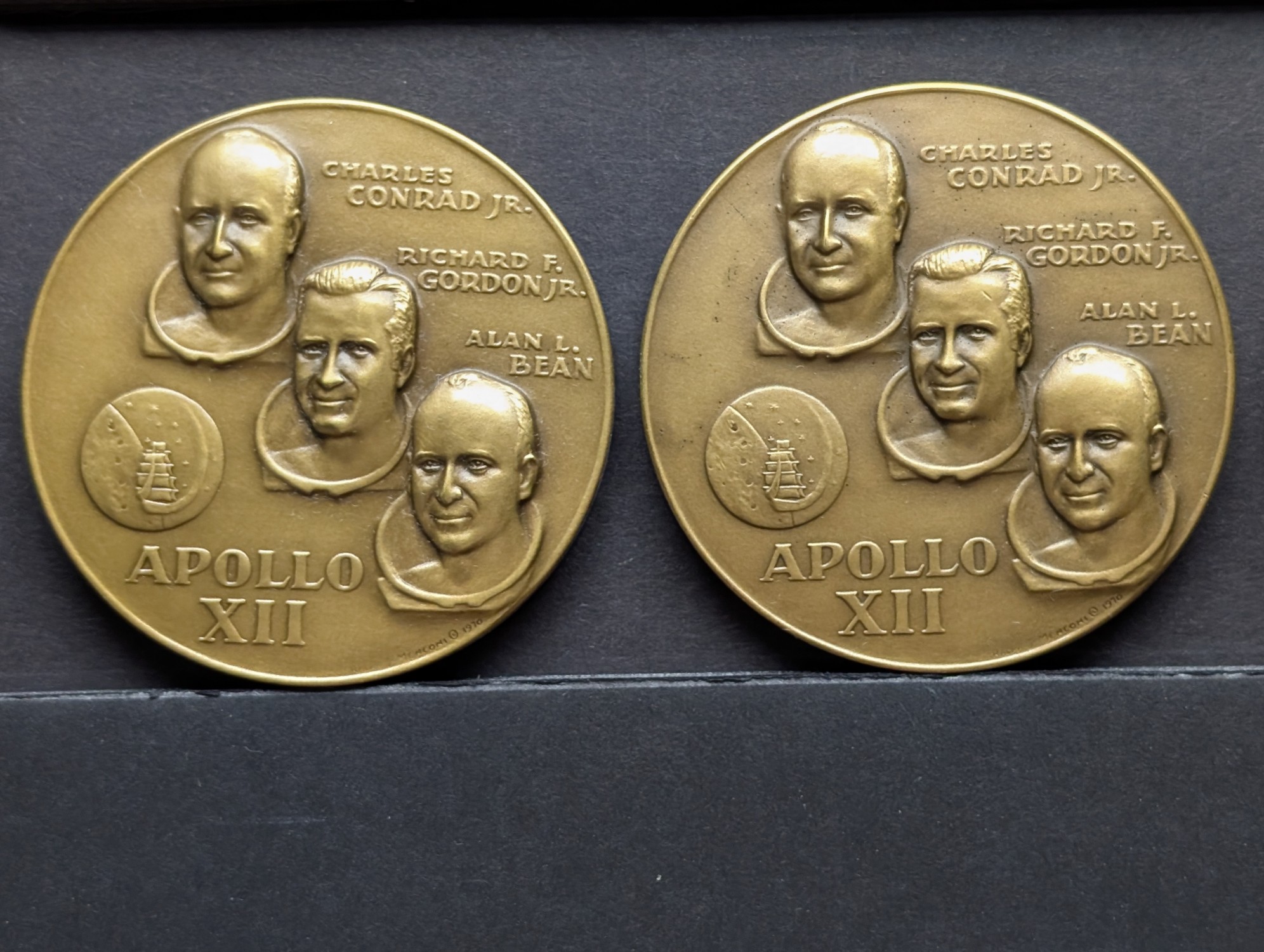 (12) Apollo 12 Vintage Commemorative Bronze Medals in Storage Box