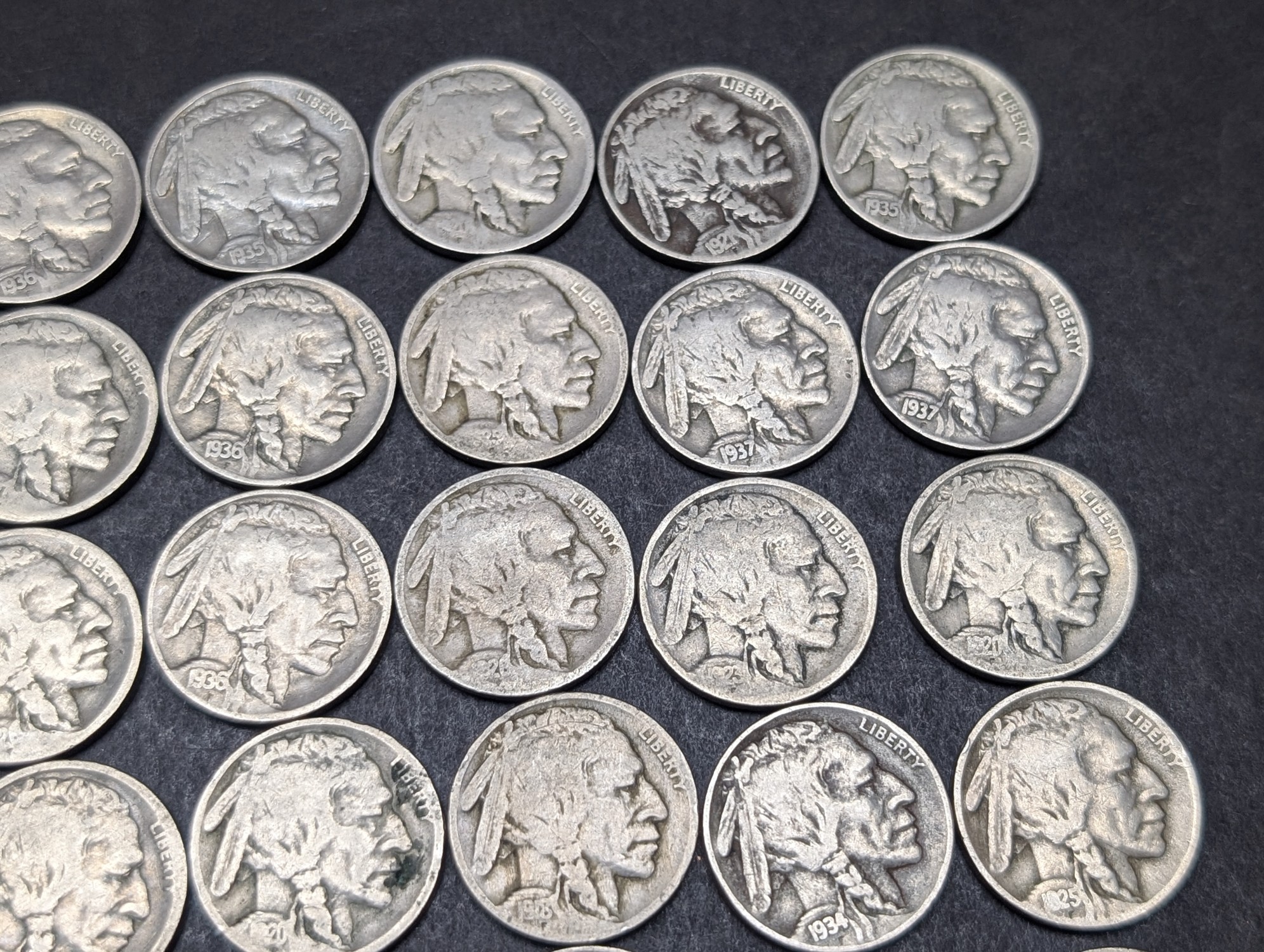 (40) Mixed Dates Indian Head Buffalo Nickels - All P Mint Mark