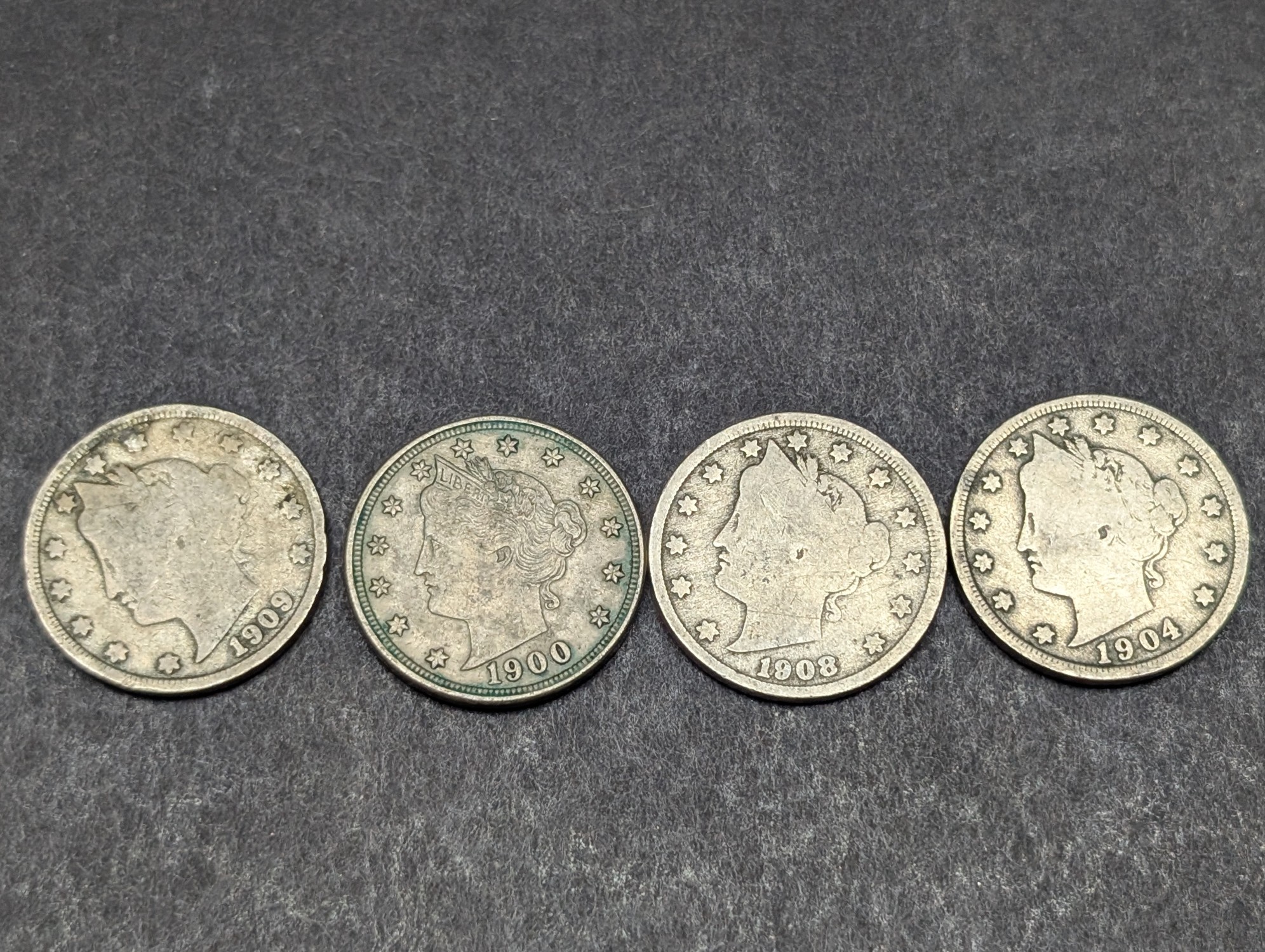 (13) 1900 to 1912 Liberty Head V Nickels