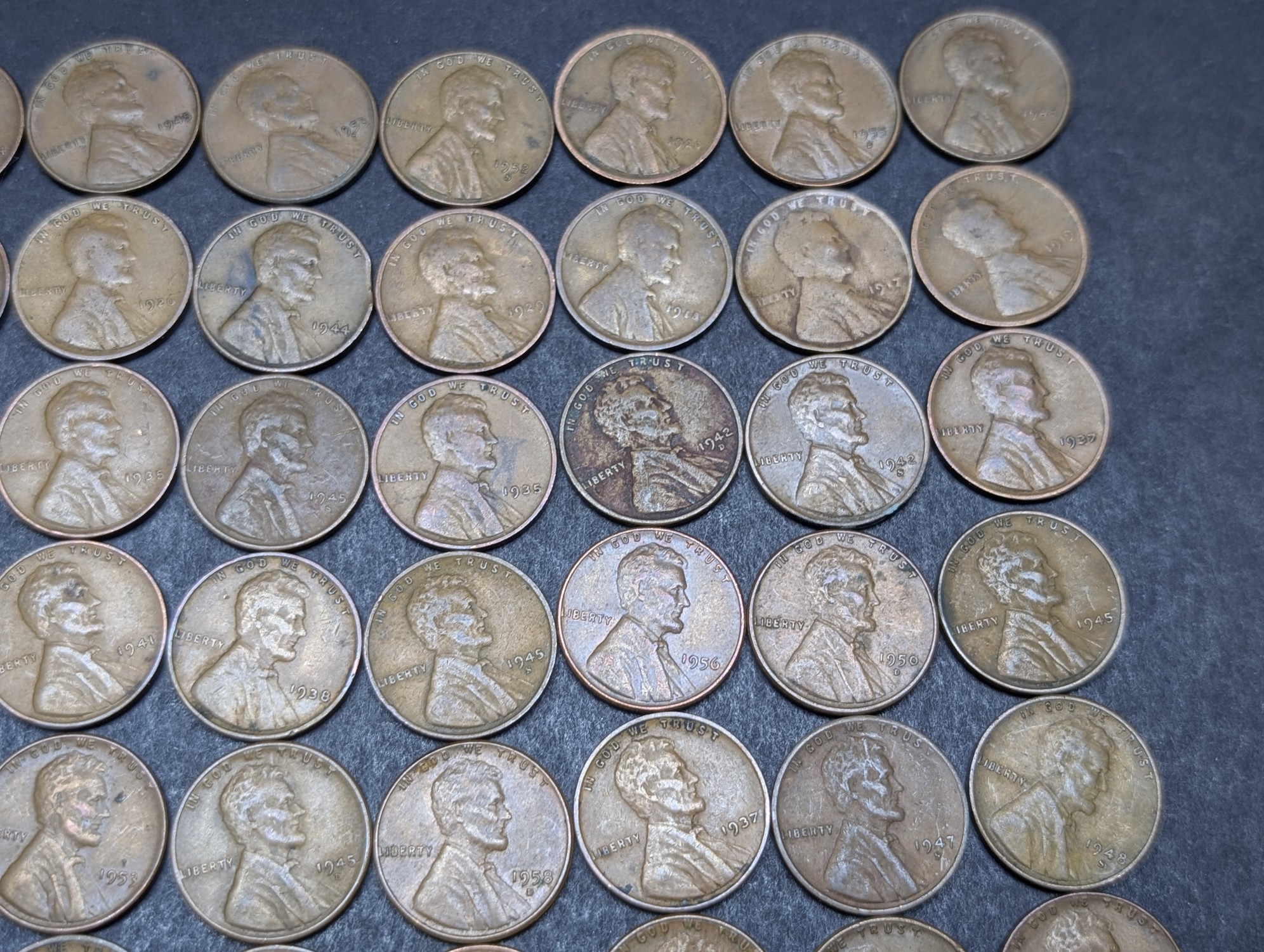 (100) Assorted Lincoln Wheat Cents, Mixed Dates and P-D-S Mint Marks