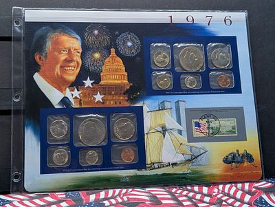 1976 P & D U.S. Uncirculated Mint Sets With Mint Stamp. 1976 P &amp; D U.S. Uncirculated Mint 